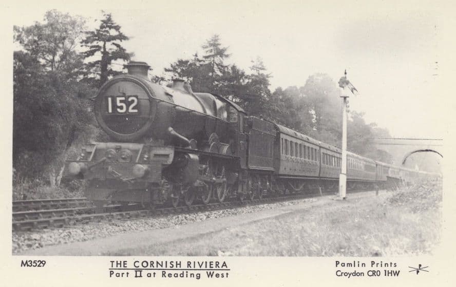 152 Train Cornish Riviera Reading West Railway Postcard