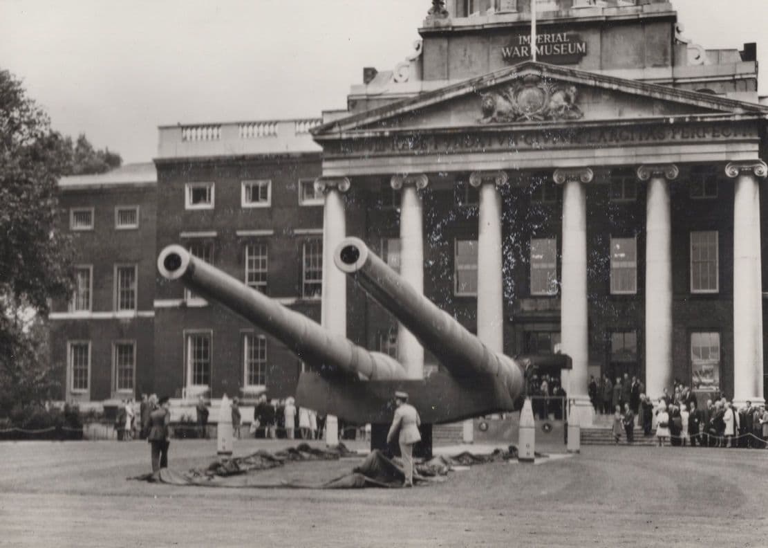16 Inch Guns From Battleship Rammillies & Resolution War Postcard