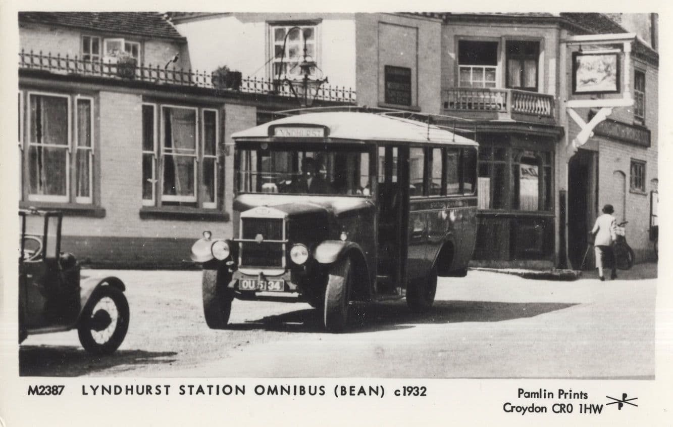 1932 Lyndhurst Station Omnibus Bus Transport At Pub Postcard