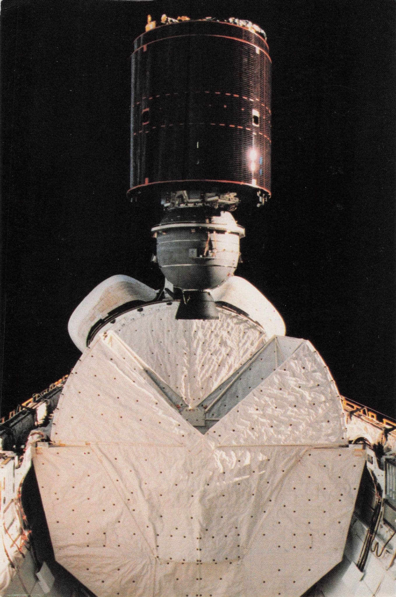 1982 Shuttle In Space Travel Columbia Satellite Postcard