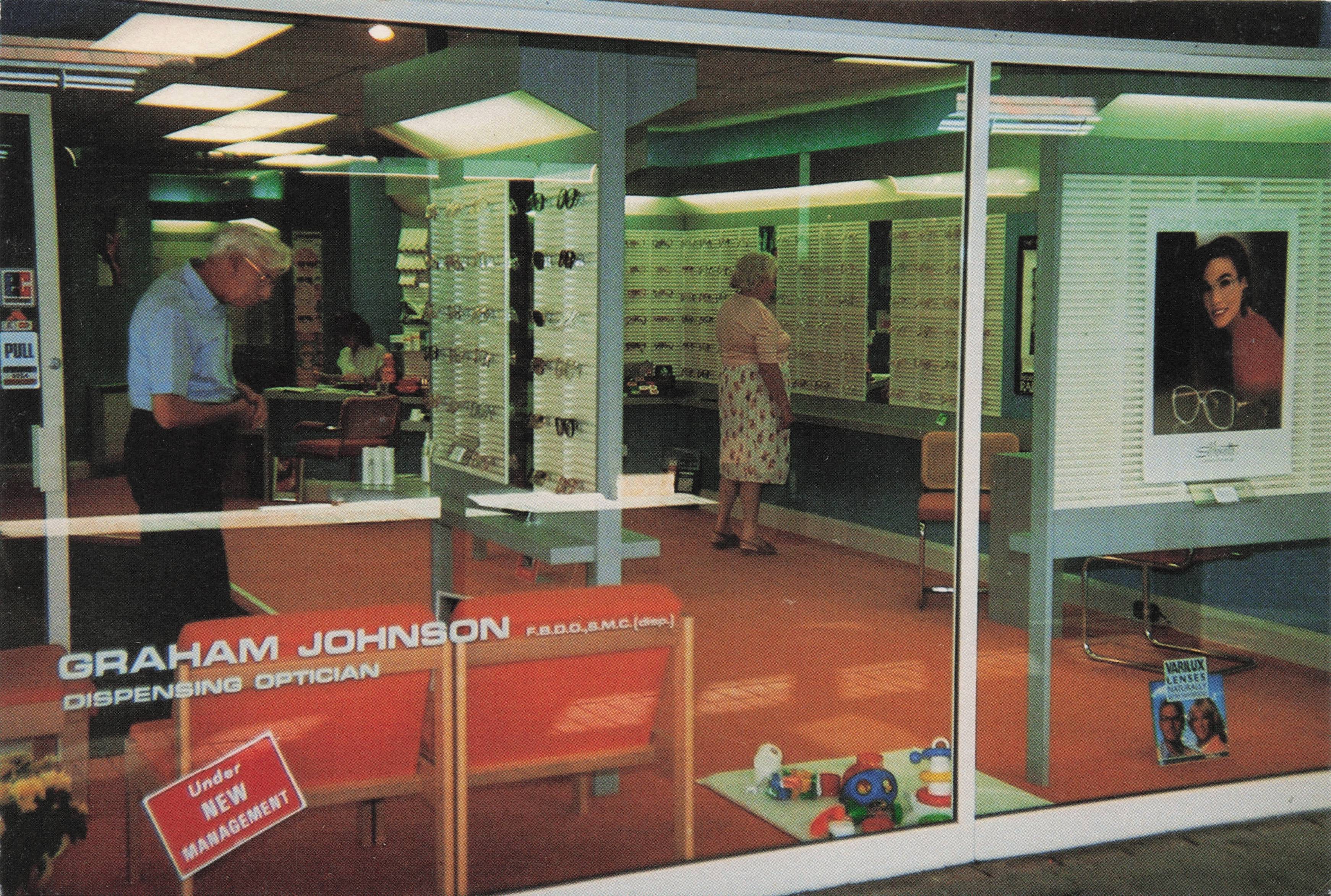 Graham Hohnson Hersham Surrey Vintage Advertising Postcard