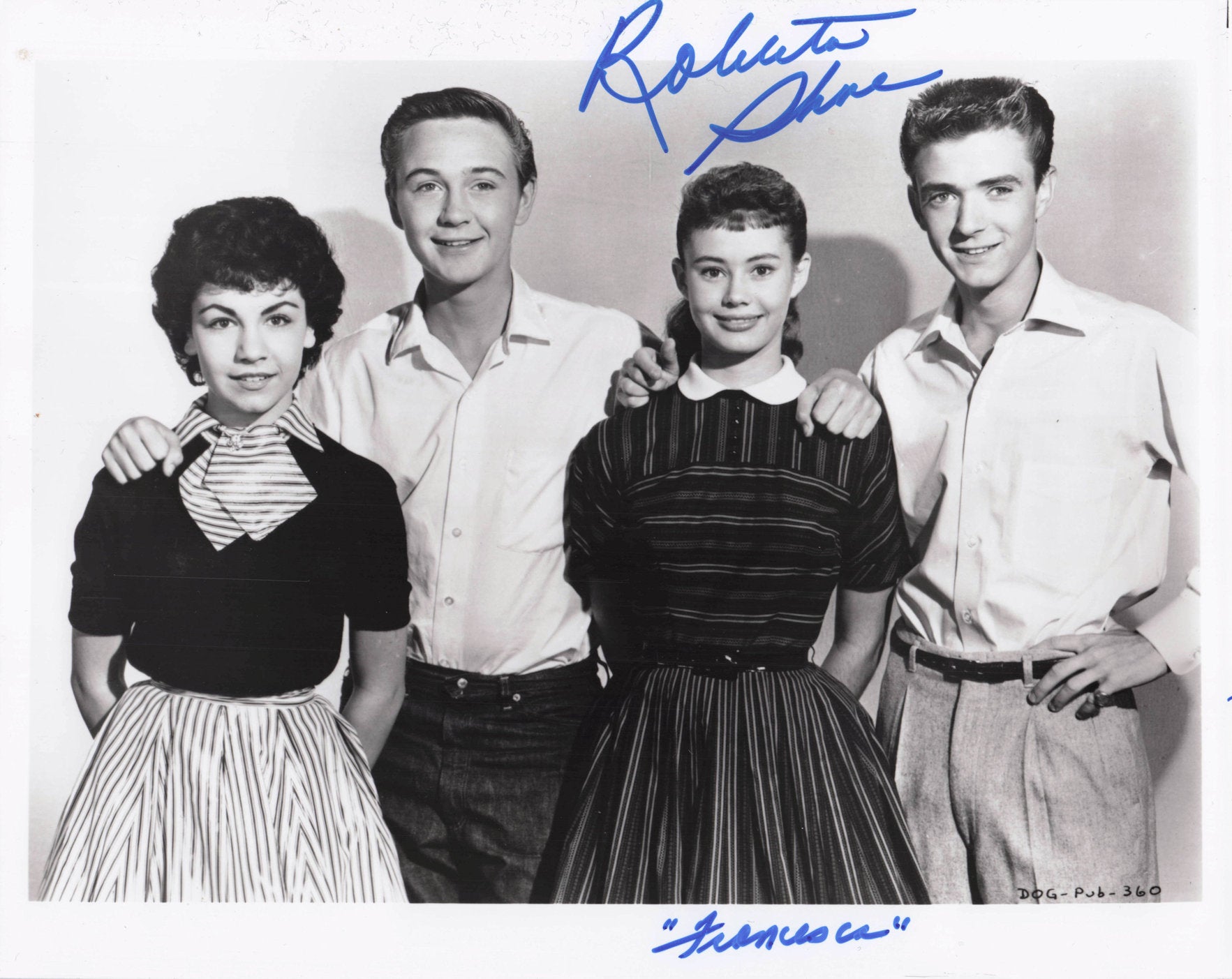 Roberta Shore Walt Disney Shaggy Dog Film 10x8 Large Hand Signed Photo