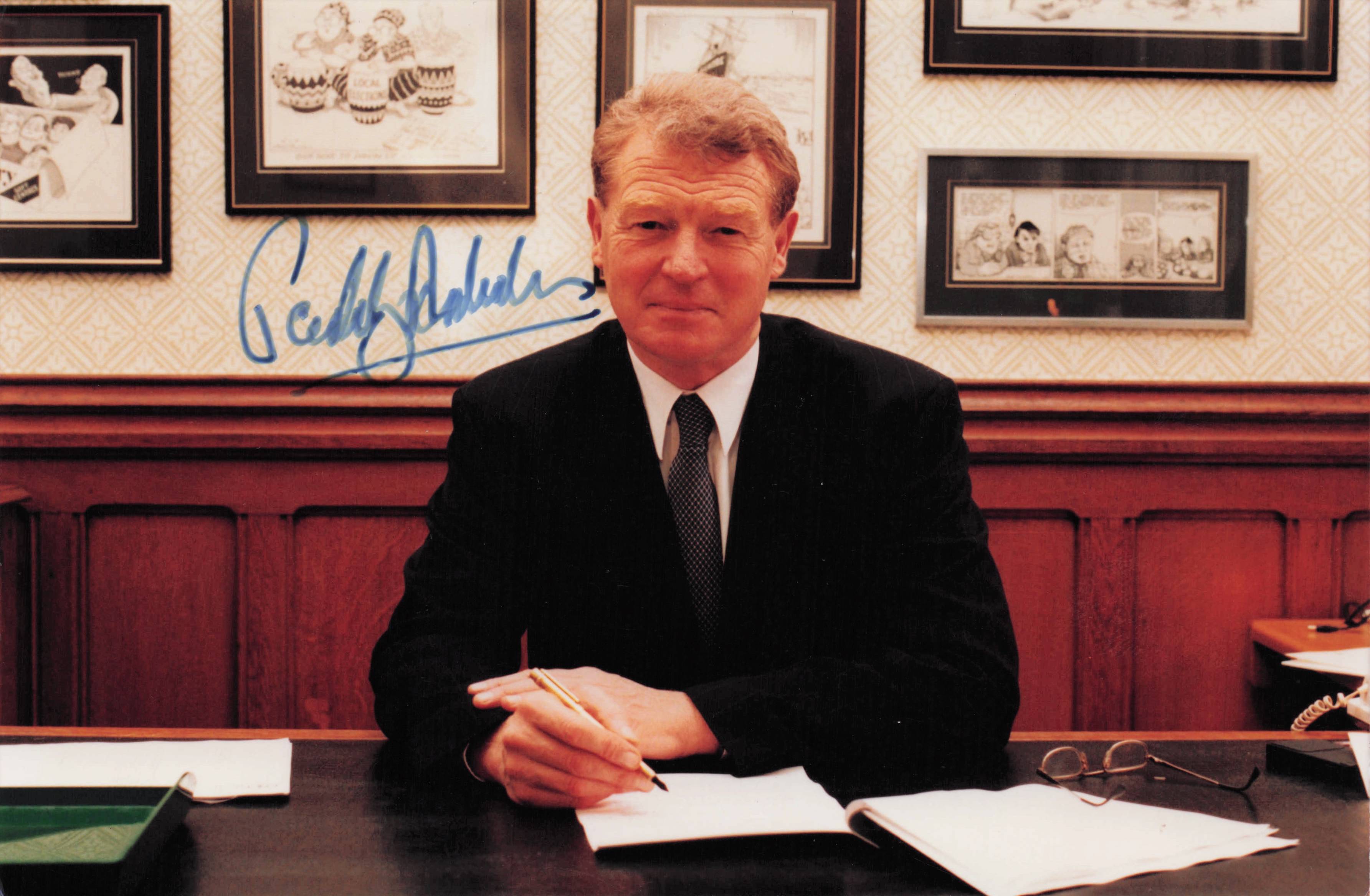 Paddy Ashdown Leader of Liberal Democrats Politician Hand Signed Photo
