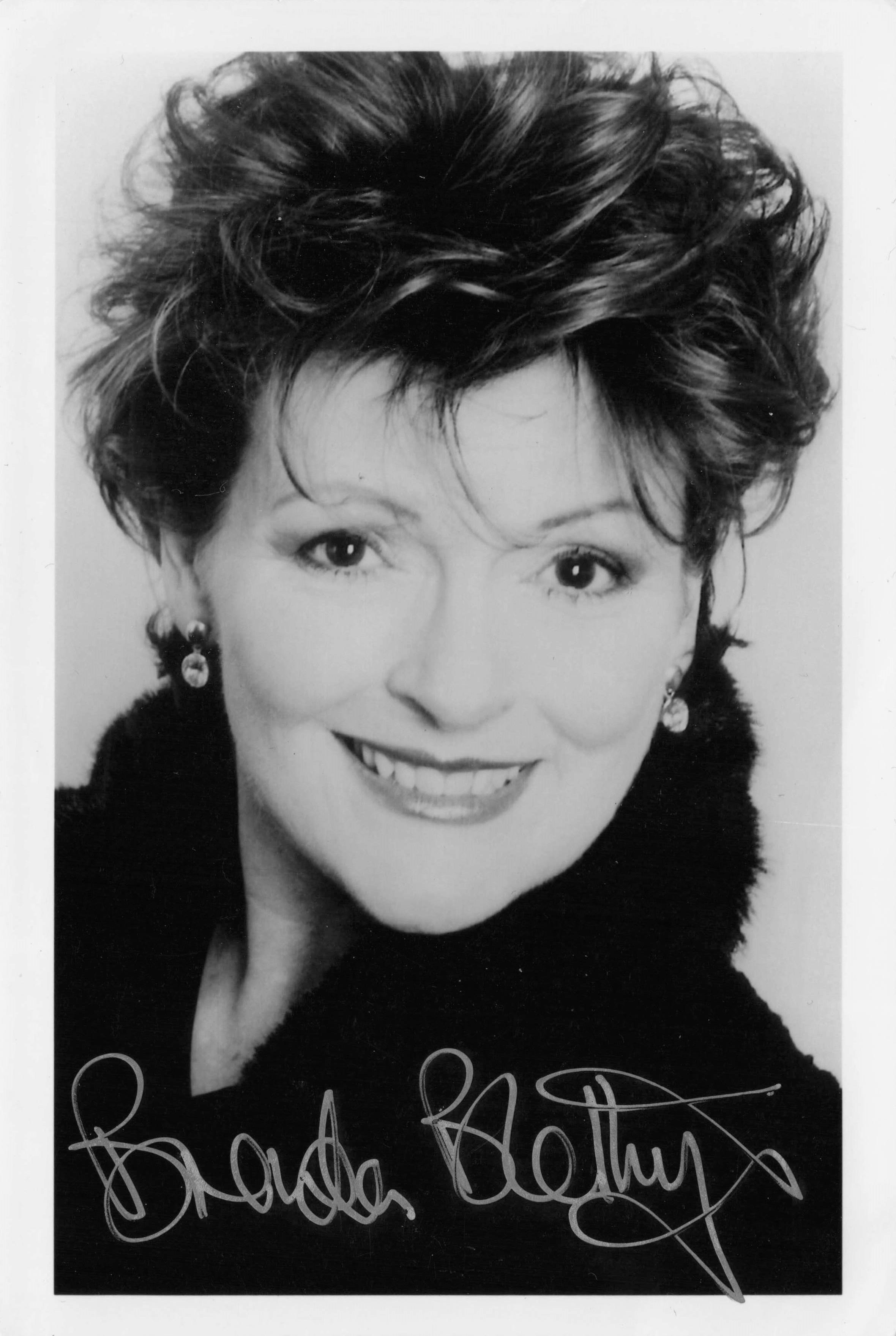 Brenda Blethyn War & Peace Law Order Kate Koji Vintage Hand Signed Photo
