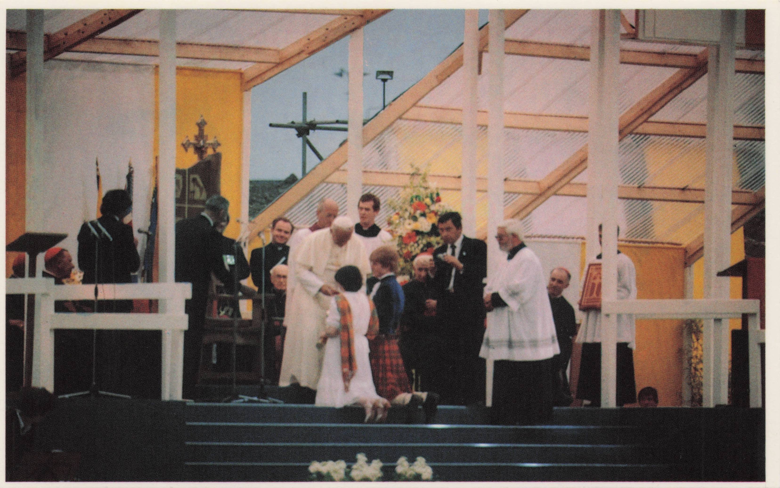 Scottish Singer Rare Medal Presentation Pope John Paul II 1982 Visit Postcard