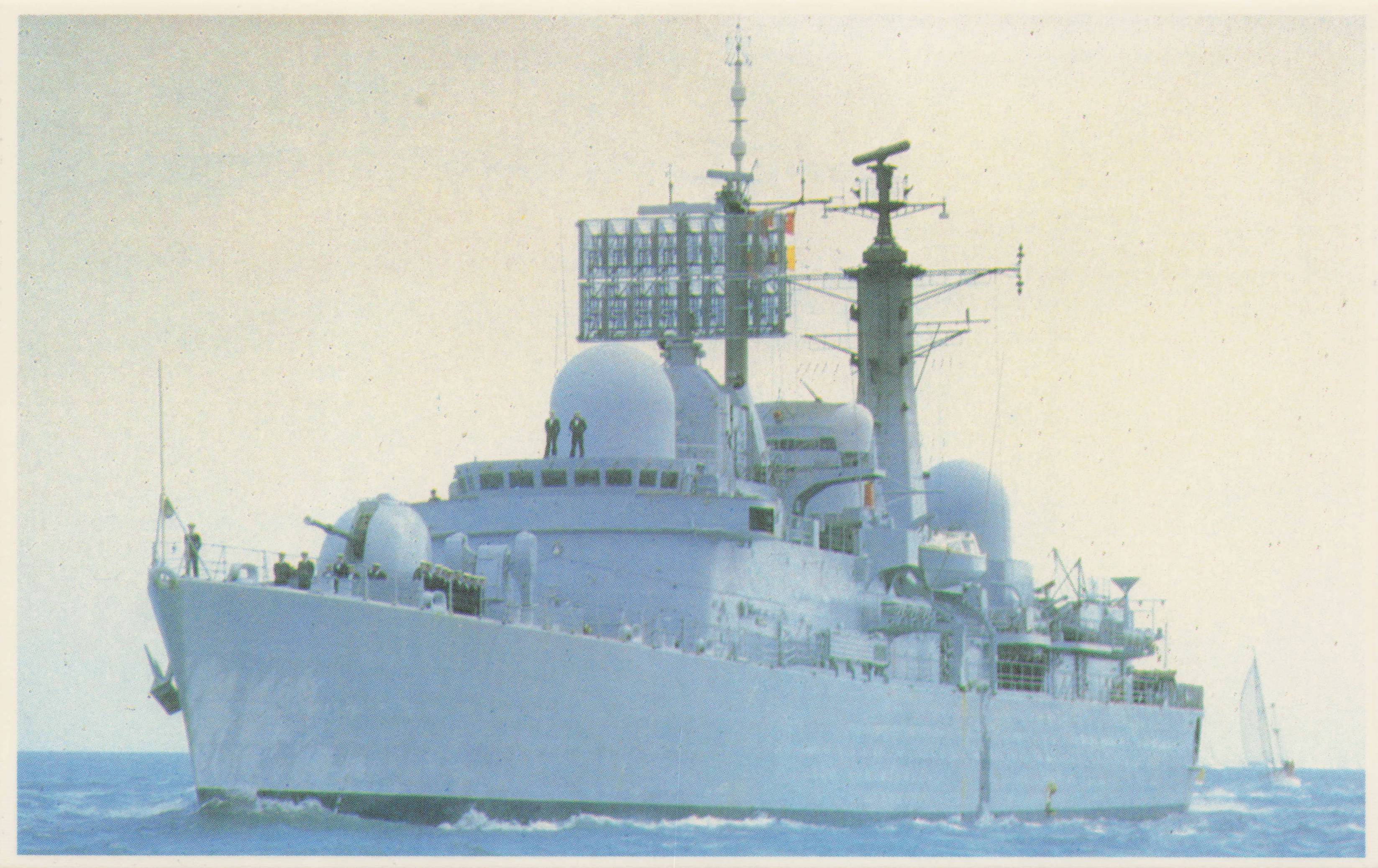 Falklands War HMS Glasgow Type 42 Destroyer Ship Military Postcard