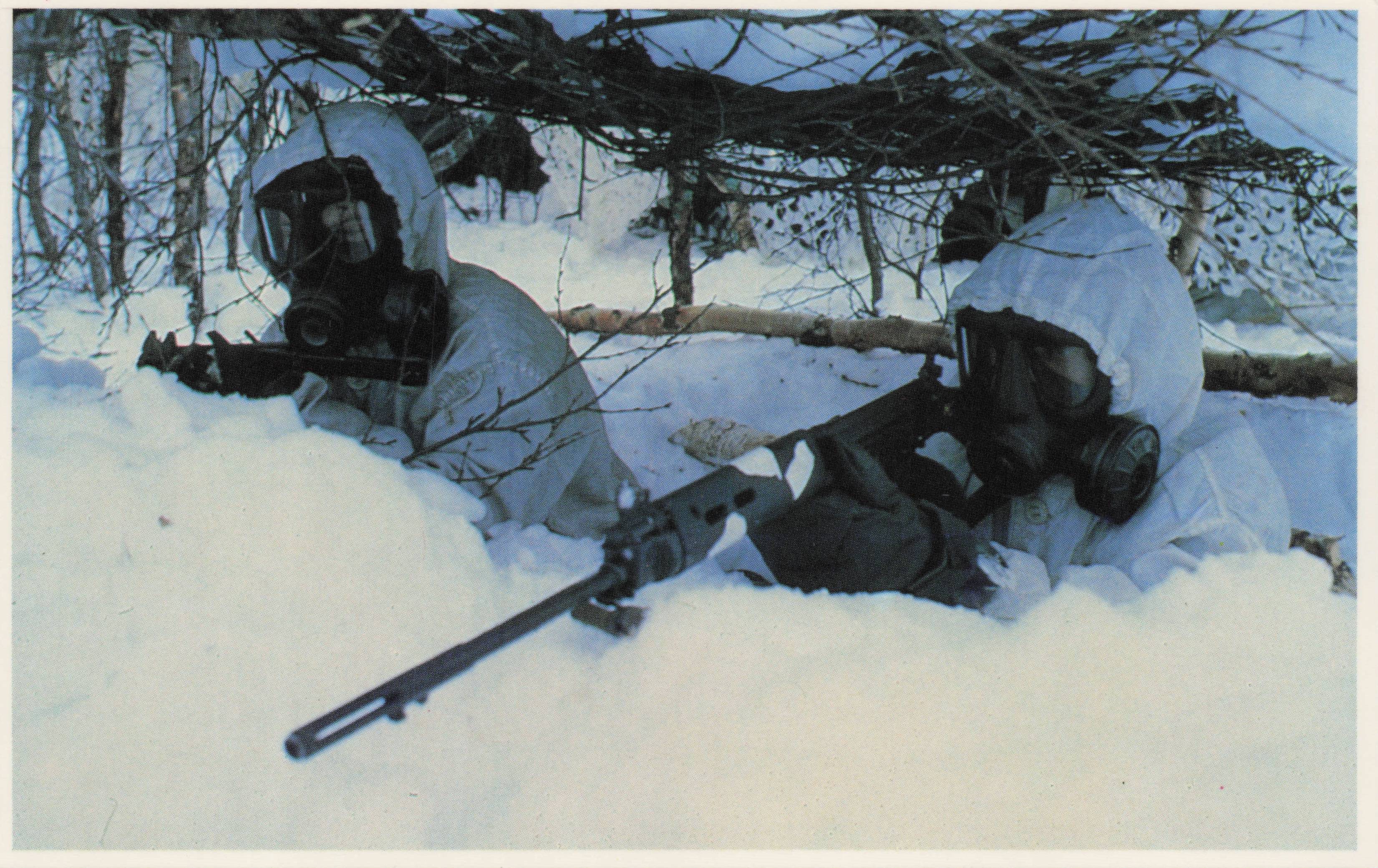 Falklands War SAS Gun Sniper Weapon Troops Combat Gear Military Postcard