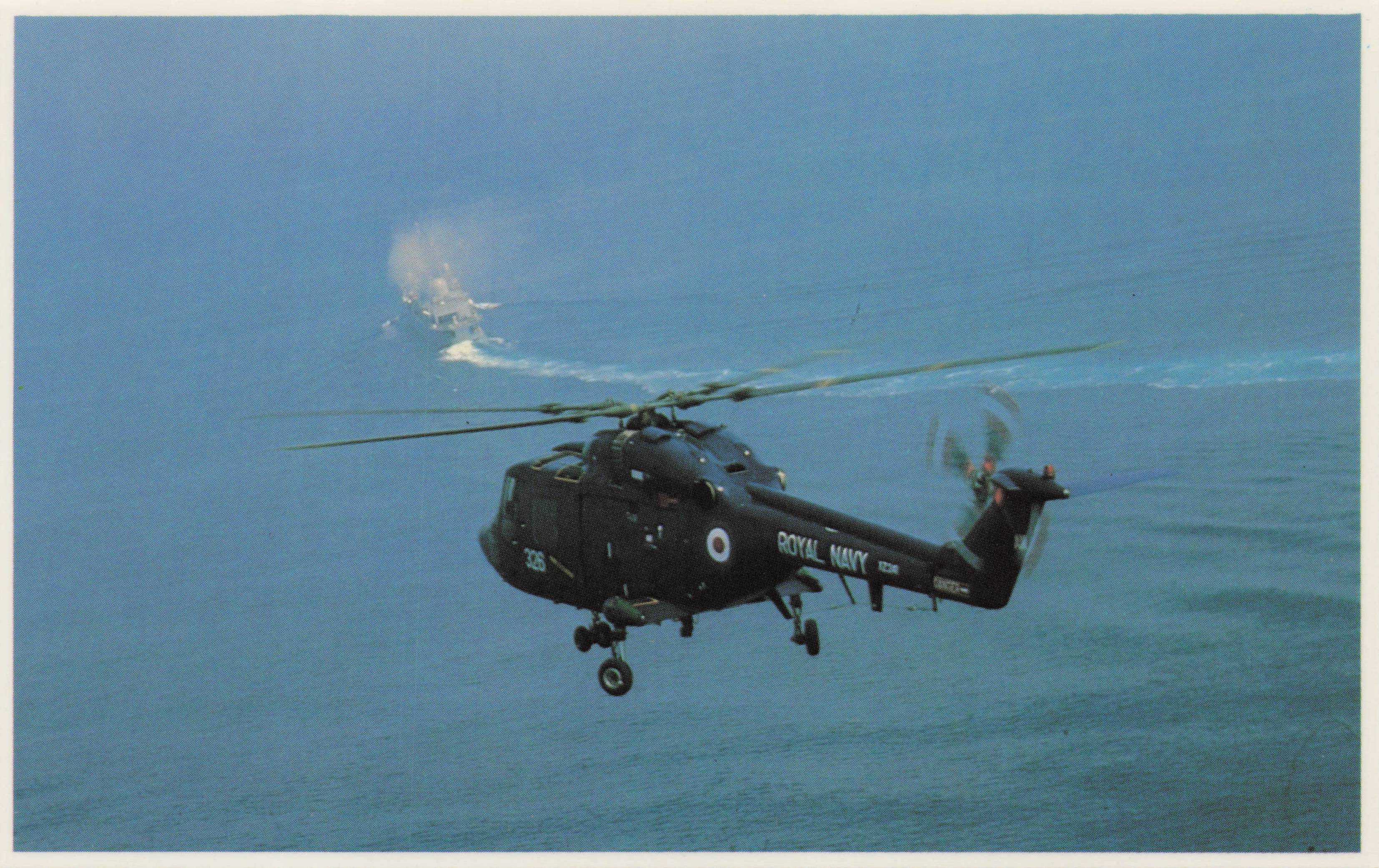 Falklands War Lynx Helicopter Royal Navy Guided Missile Frigate Military Postcard