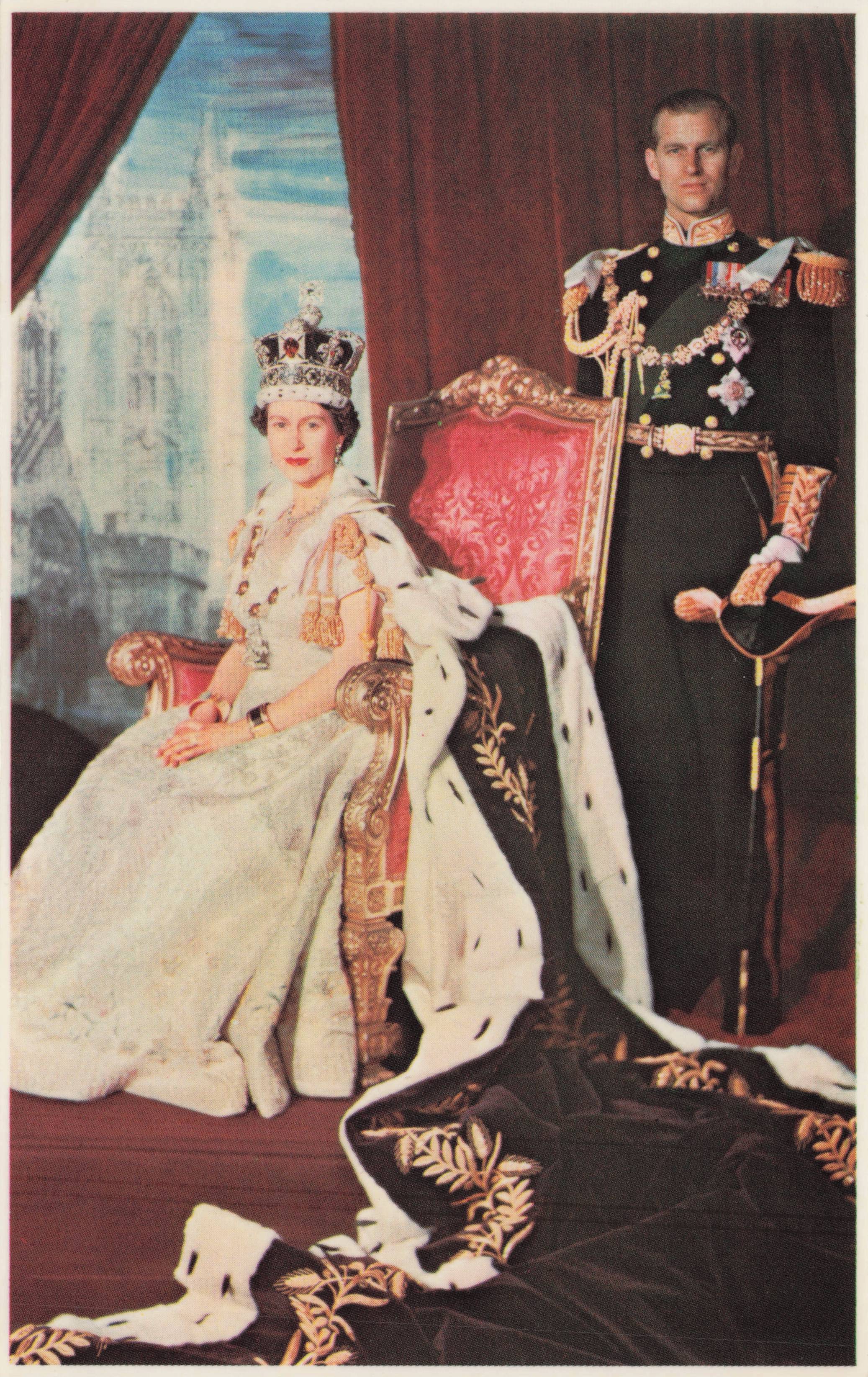 Abbey Coronation Portrait Ceremony June 1953 Queen Elizabeth II Rare Postcard