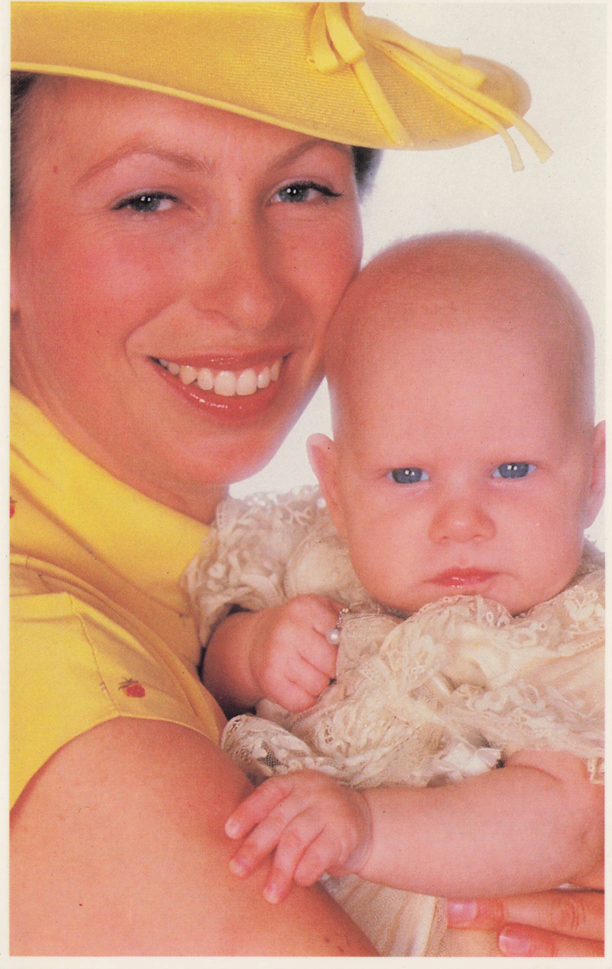 Princess Anne Zara Phillips Newborn Baby Infant Portrait 1981 Royal Photo Postcard