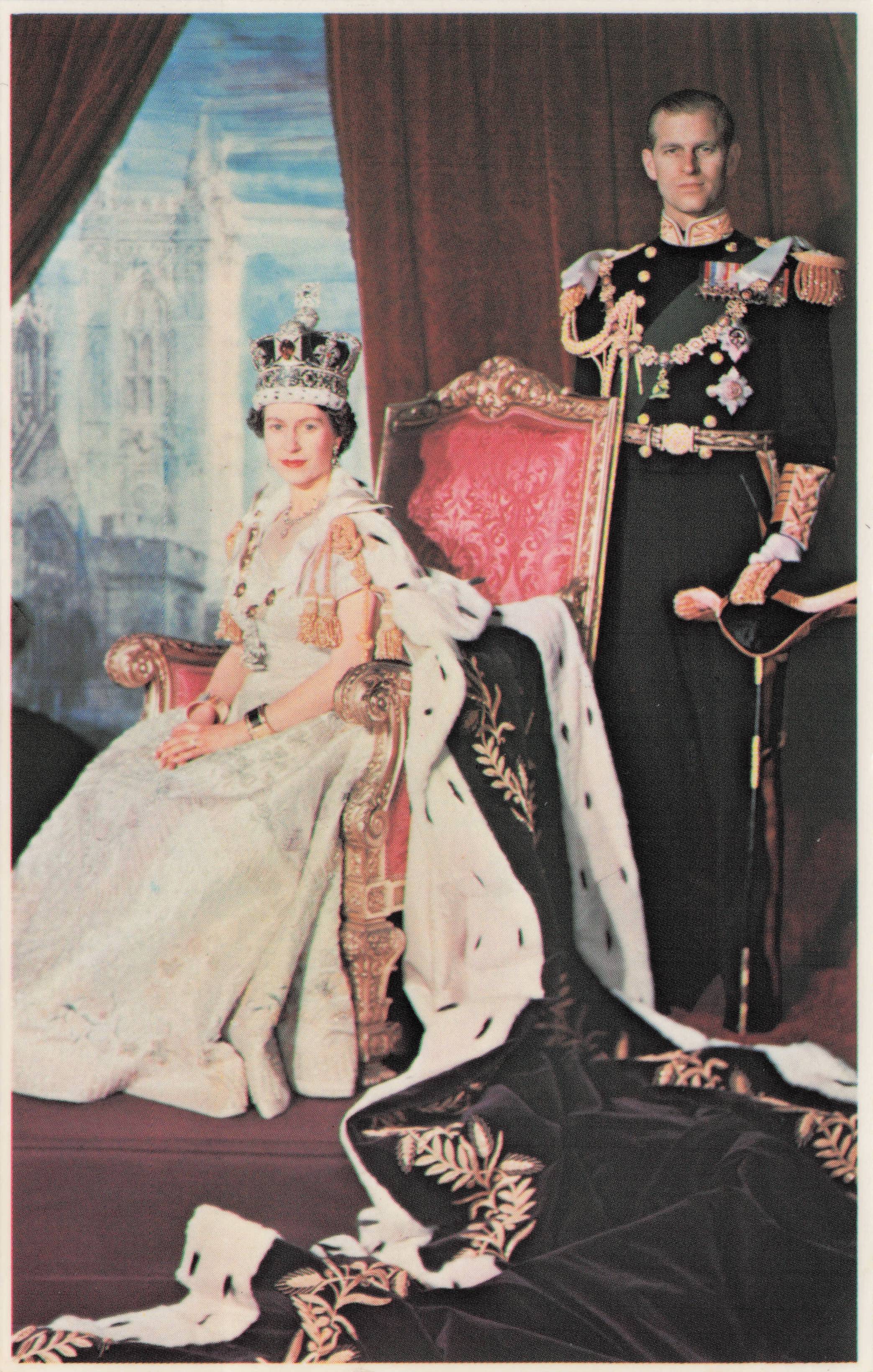 Queen Elizabeth II Coronation 1953 Abbey Sovereign Royal Photo Postcard