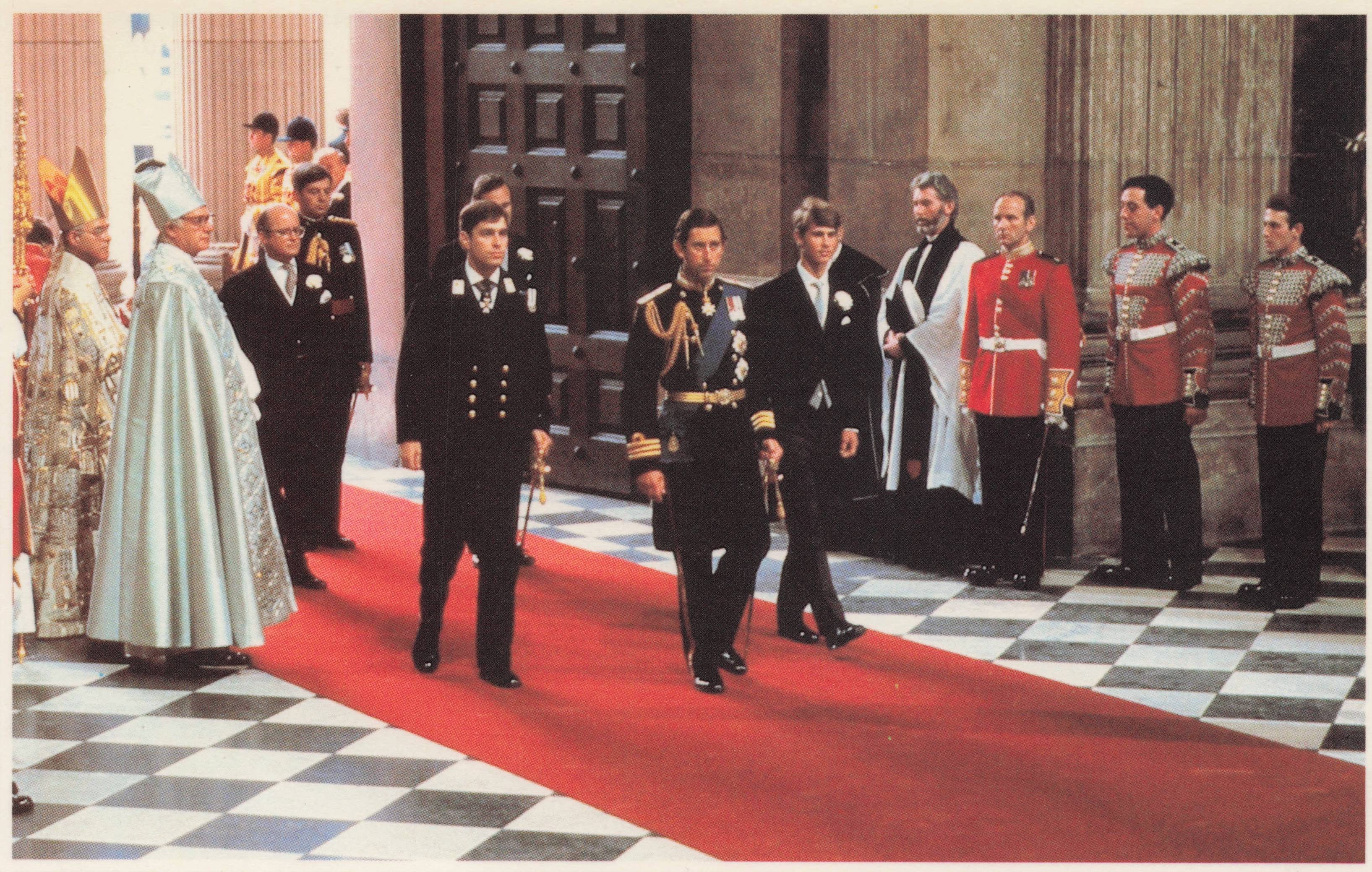 Bridegroom Clergy Entrance Prince Charles Princess Diana Royal Wedding 1981 Postcard