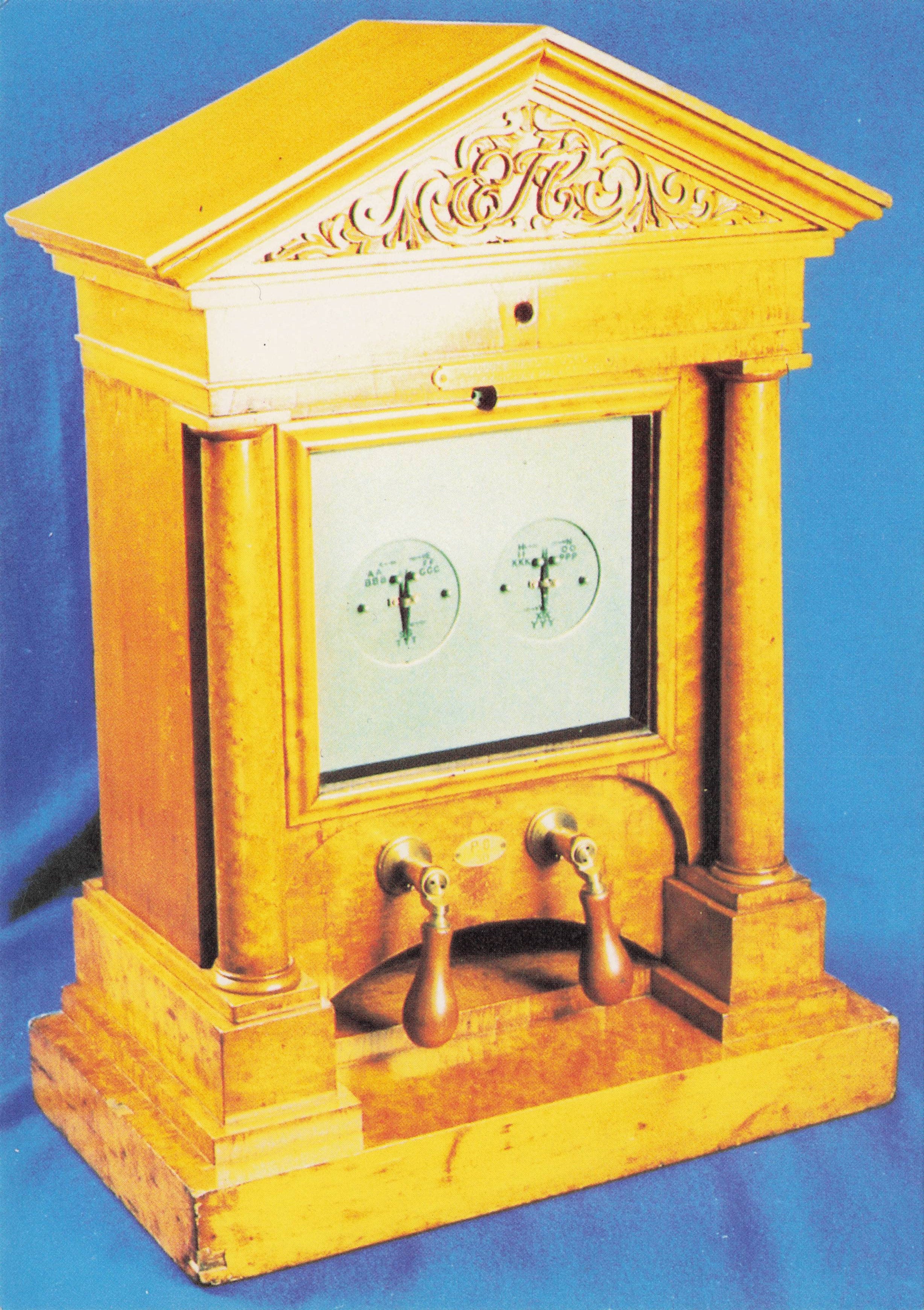 Double Needle Cottage Victorian Telegraph For Buckingham Palace Postcard