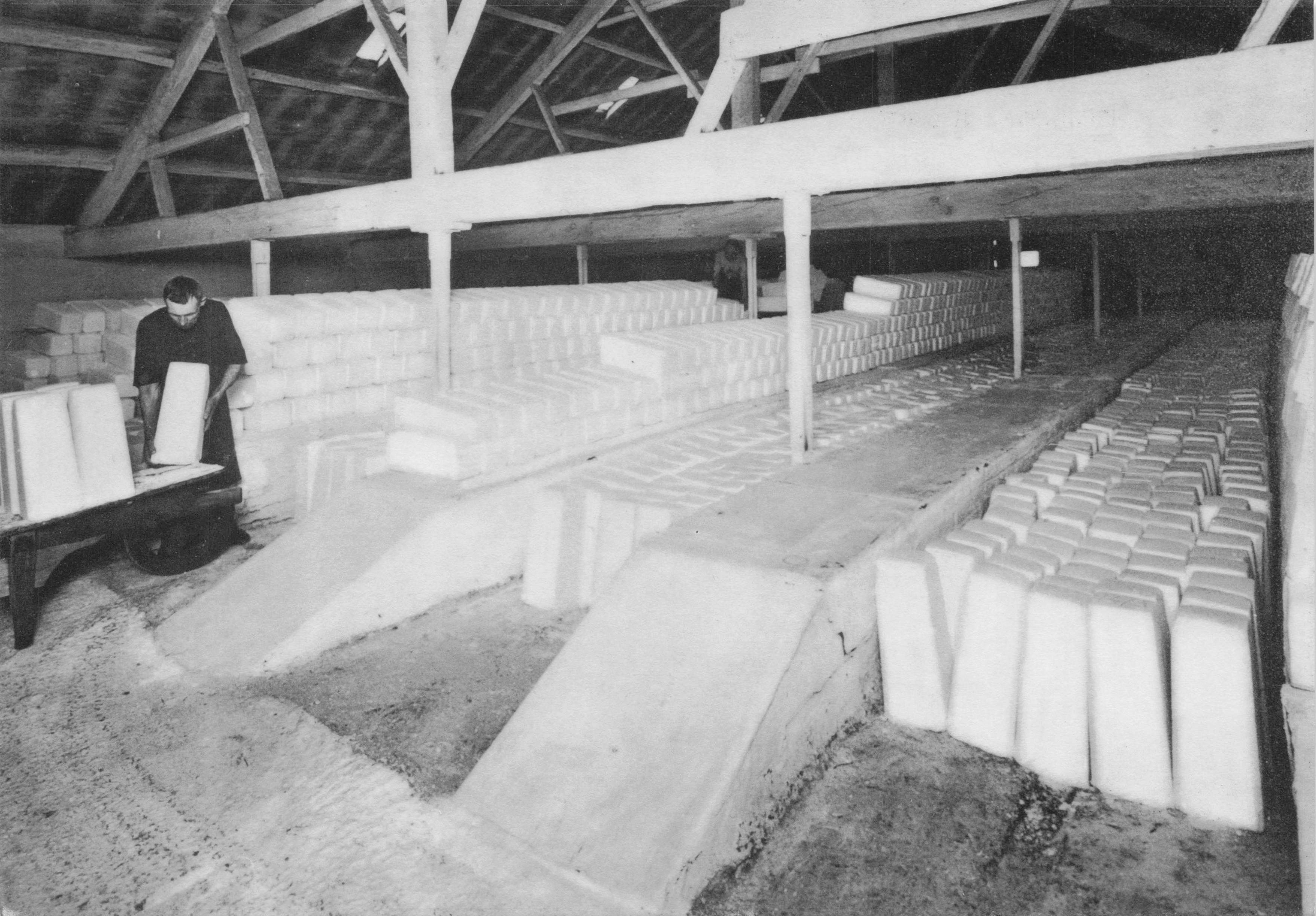 Lumpman Fire Pans Northwich Hot House Ditches Salt Museum Postcard