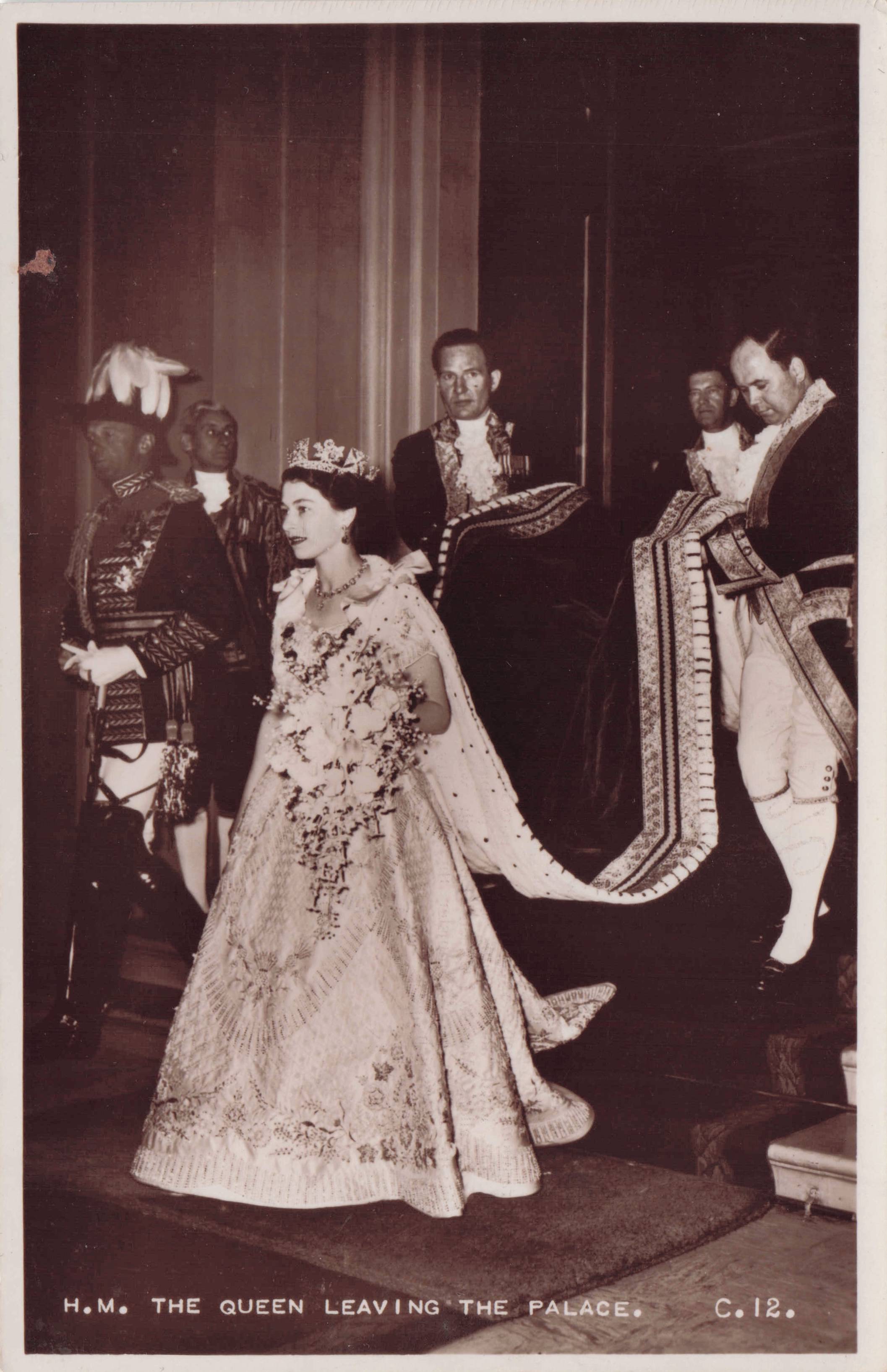 Queen Elizabeth II Leaves Palace Tucks Royal Coronation Souvenir RPC 1953 Postcard
