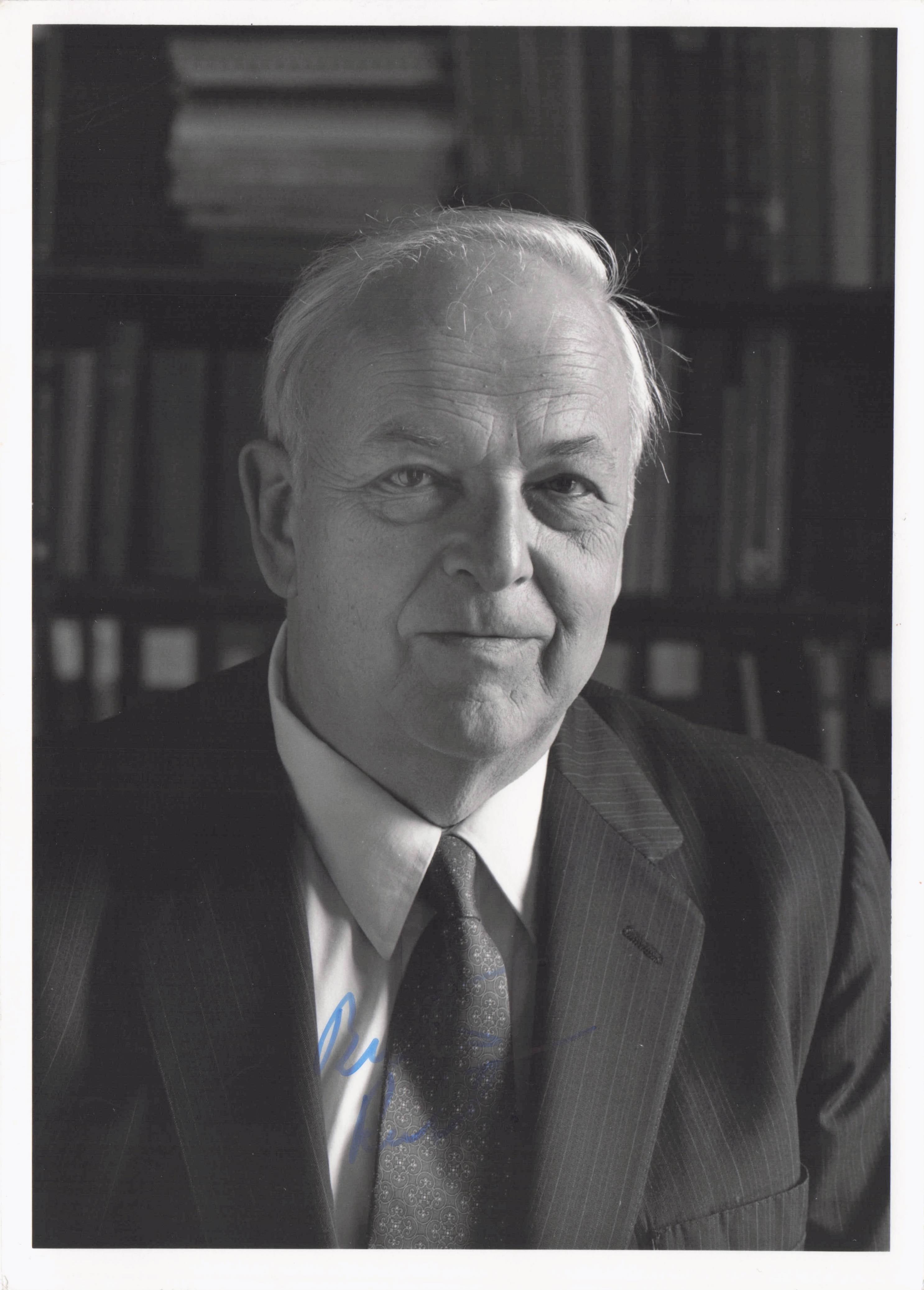Burton Richter 1976 Nobel Prize Winner Physics Large Hand Signed Photo