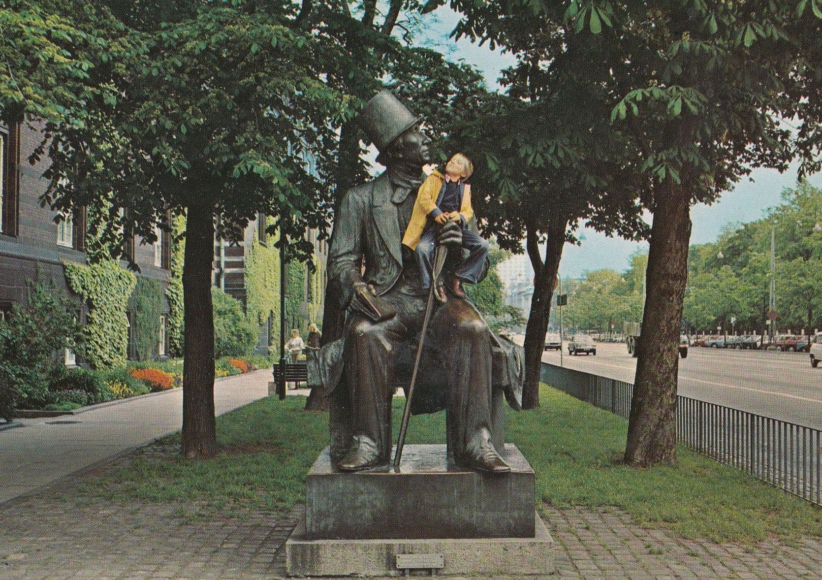 Hans Christian Anderson Statue German 1980s Postcard