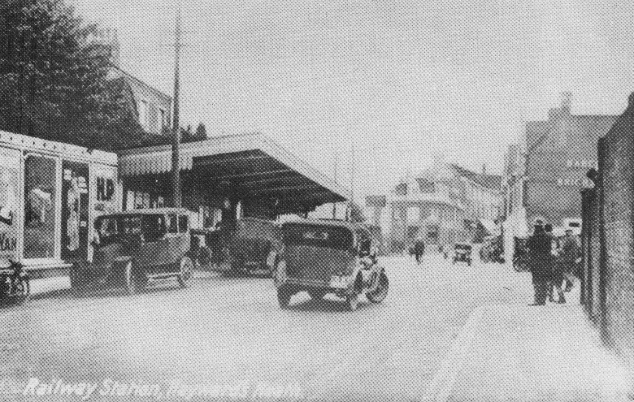 Haywards Heath 1930s Railway Station Arms Hotel Sussex Postcard