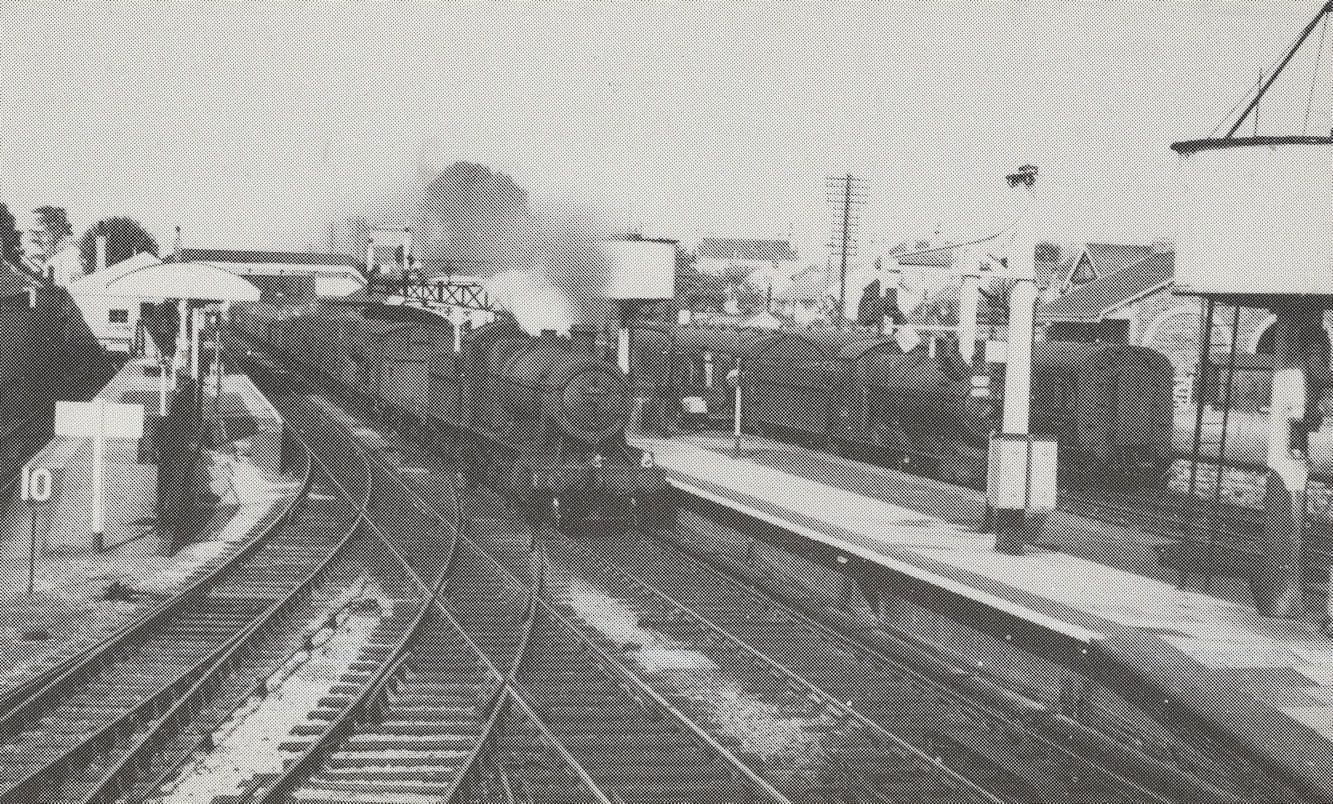 3860 Train & 2268 Engine in Cheddar Valley Bay Yatton 1963 Postcard