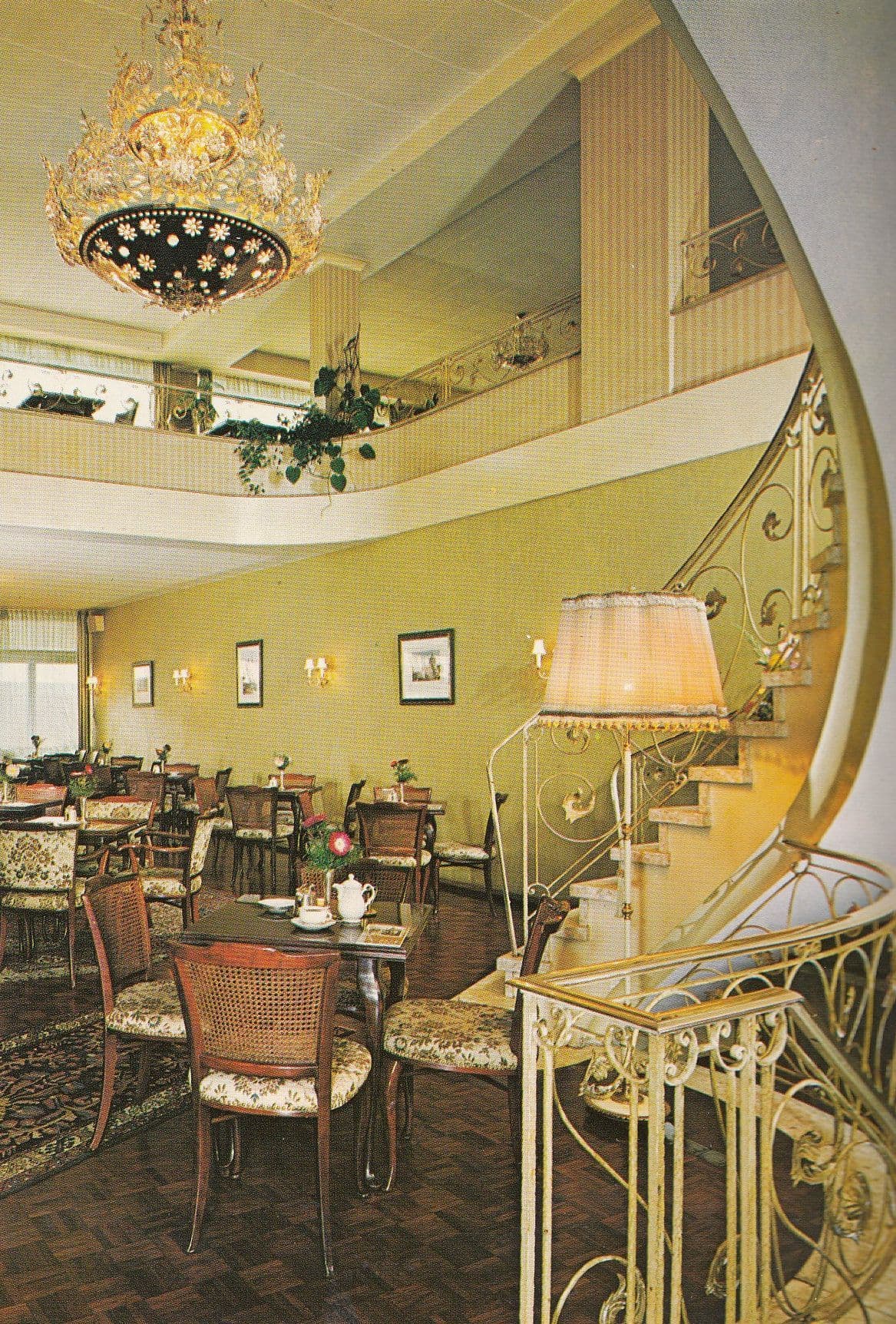 Kroll Hotel Nuremberg Restaurant Postcard