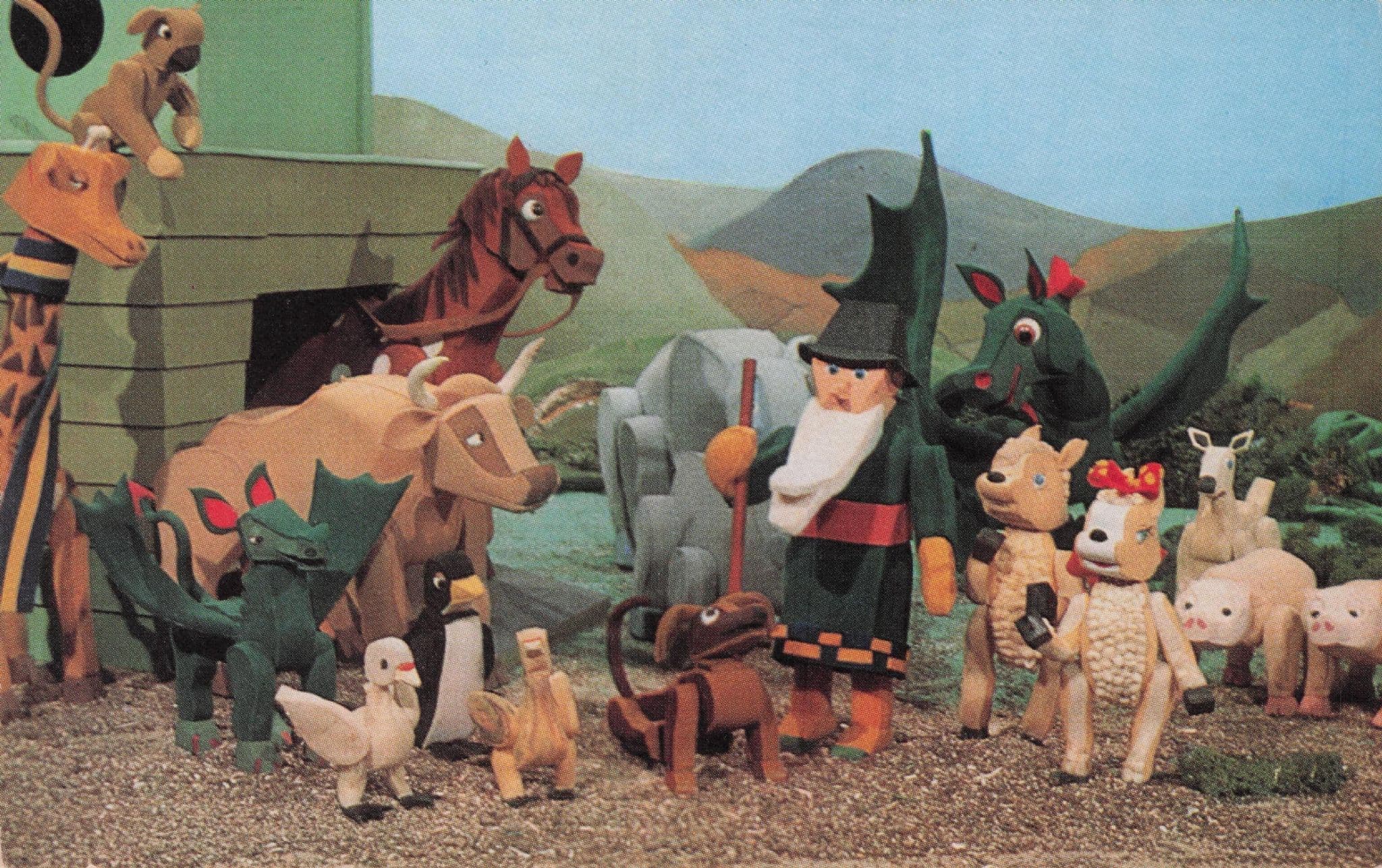 Larry The Lamb in Toytown Farm BBC Childrens TV Puppet Show Postcard
