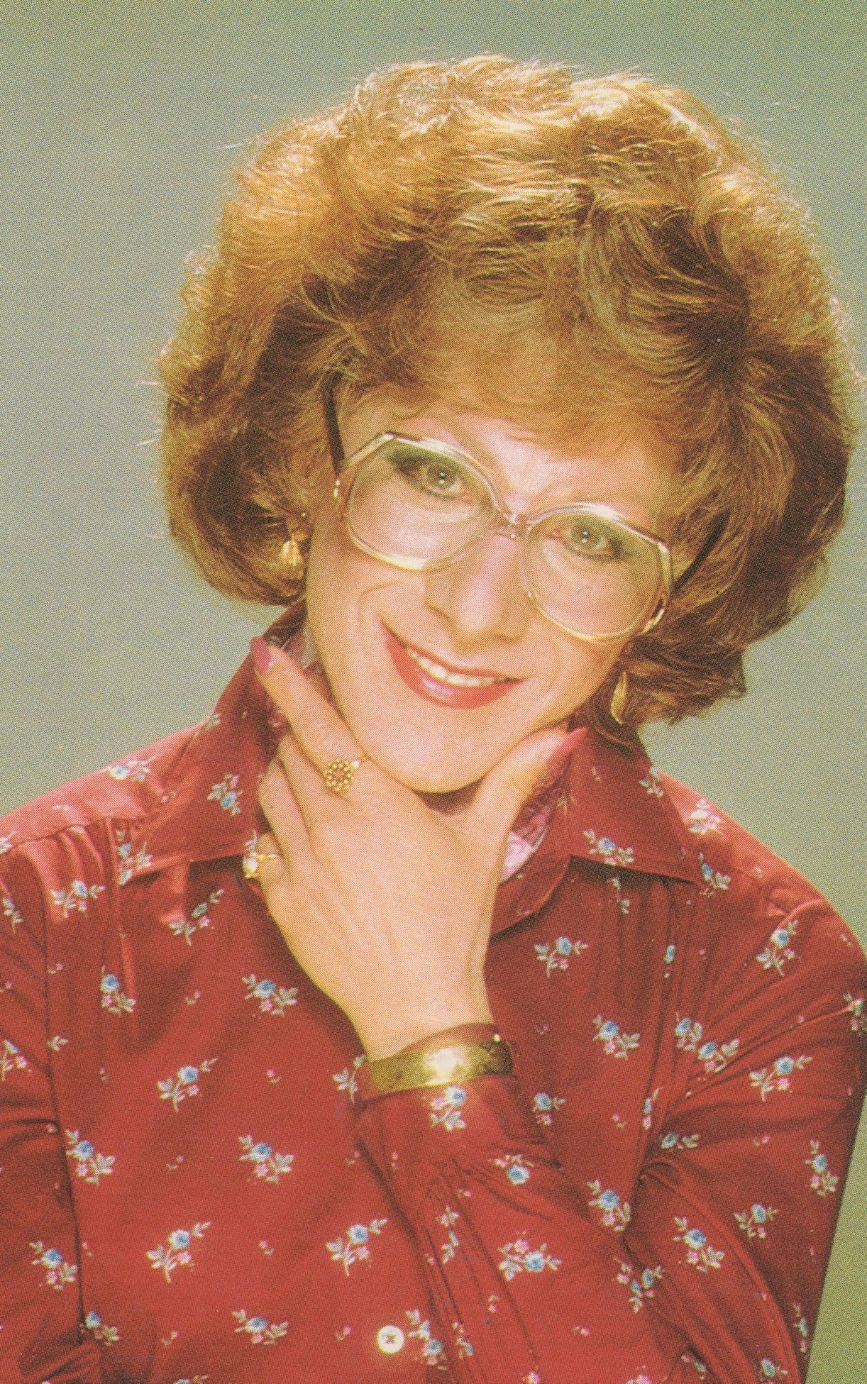Dustin Hoffman as Tootsie Film Rare American 1980s Postcard