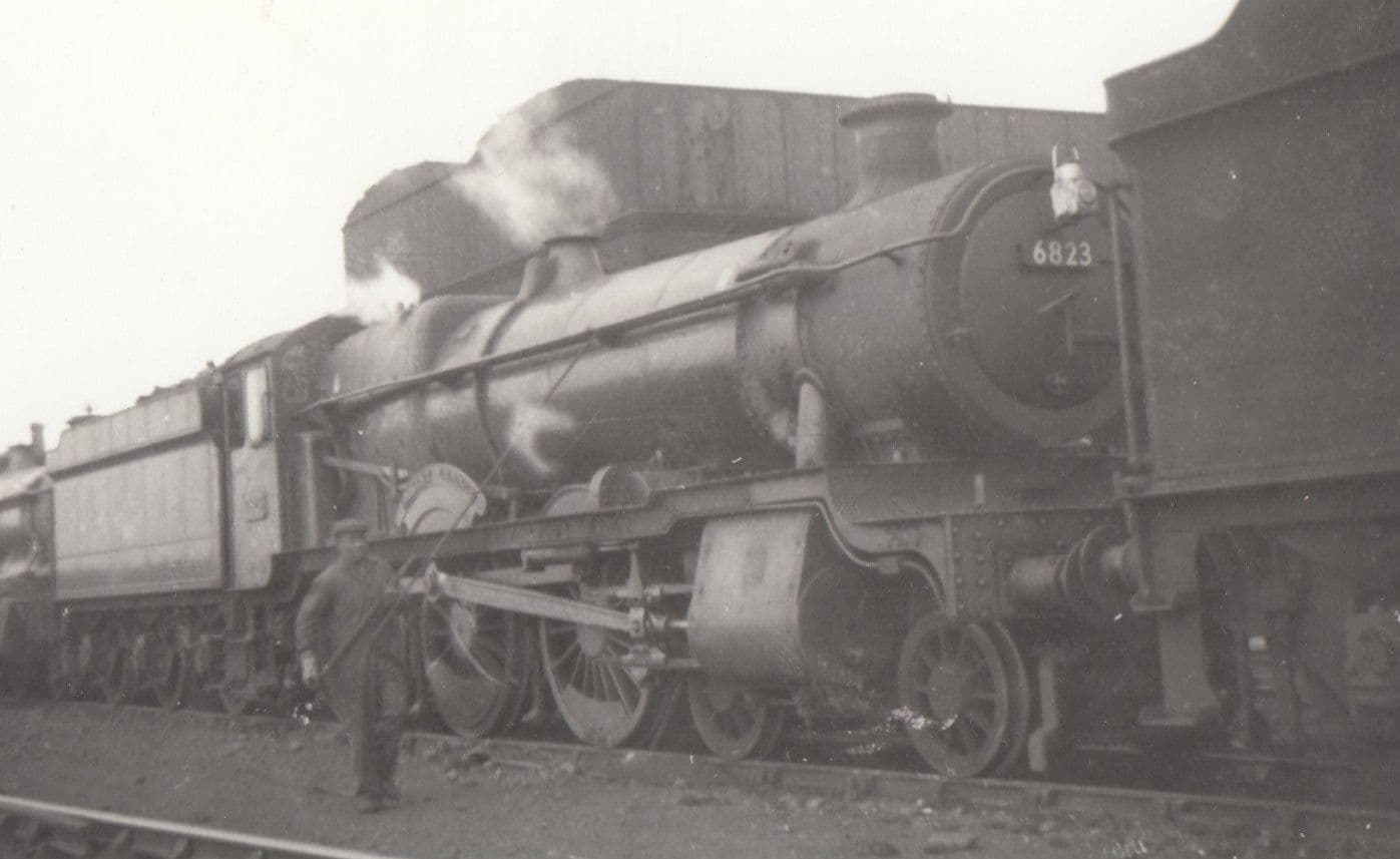 6823 Train At Unidentified Station Vintage Railway Photo