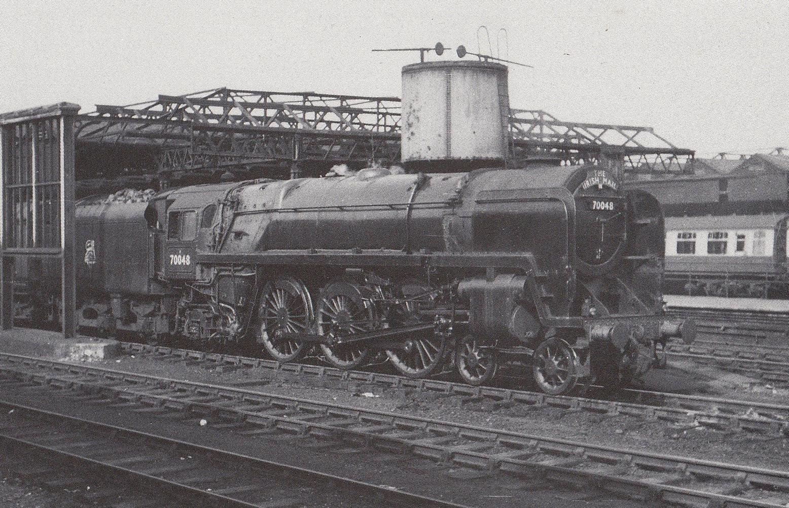 70048 Territorial Army Train Irish Mail Crewe Station in 1953 Postcard
