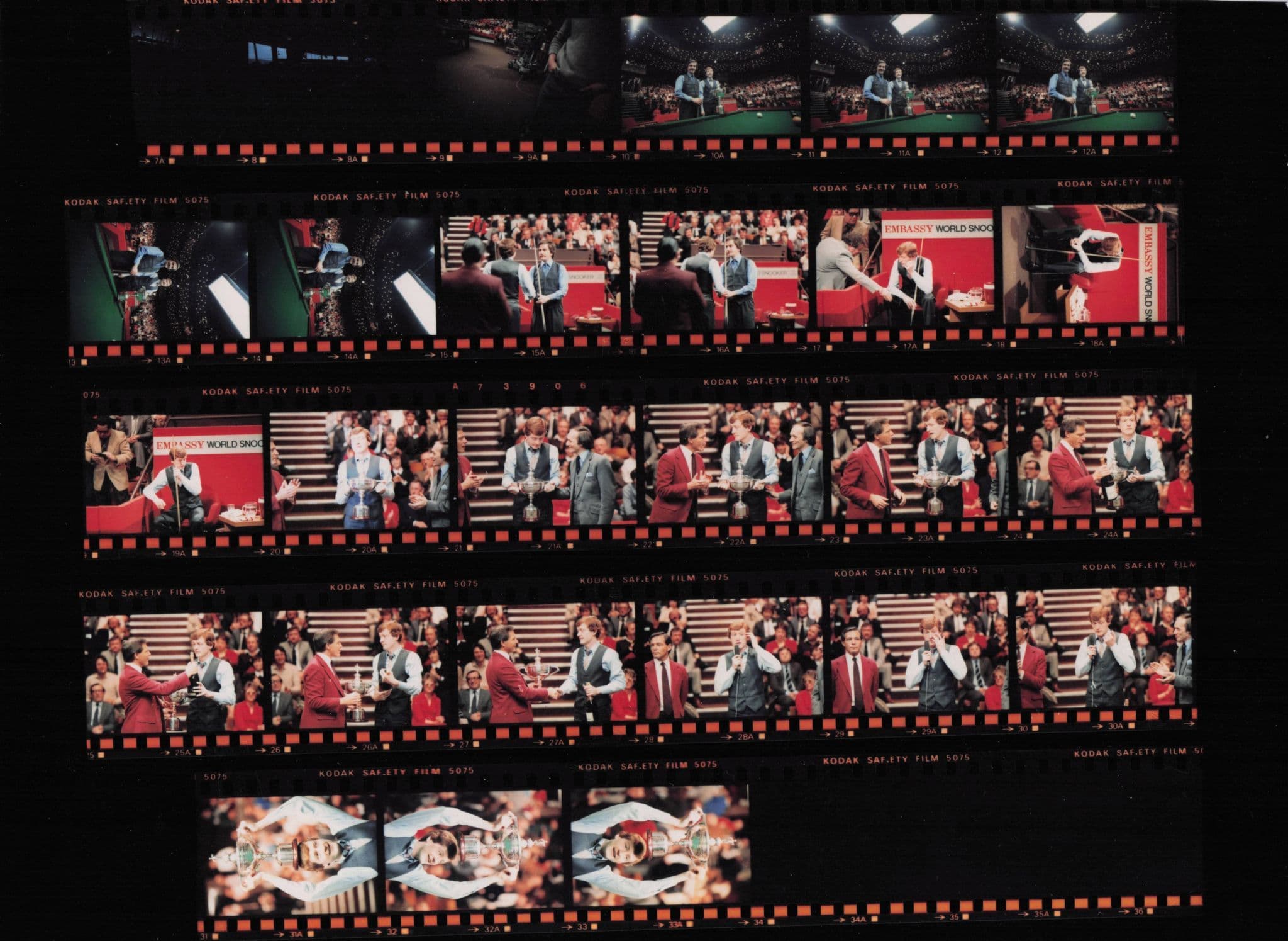 Alex Higgins Steve Davies Embassy Snooker Sheffield 1982 Proof Sheet Photo