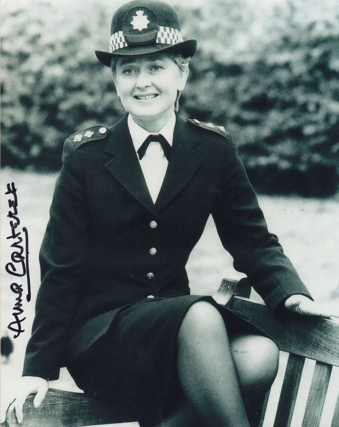 Anna Cartaret Juliet Bravo 10x8 Hand Signed Photo