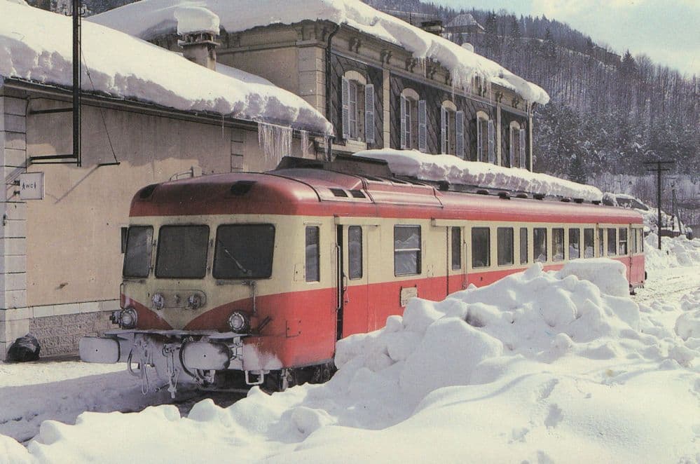 Autorail SNCF X2800 Bus at Andelot Morez St Claude French Postcard