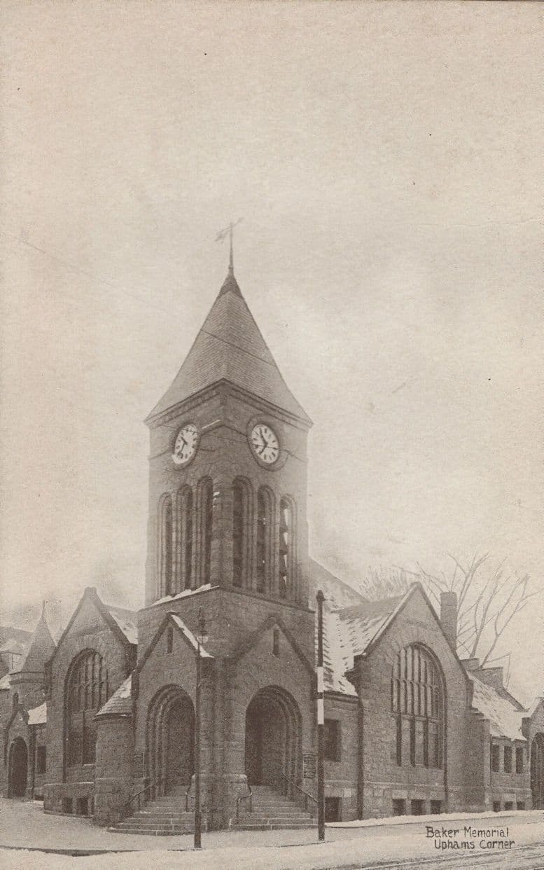 Baker Memorial Uphams Corner Mass USA Old Postcard