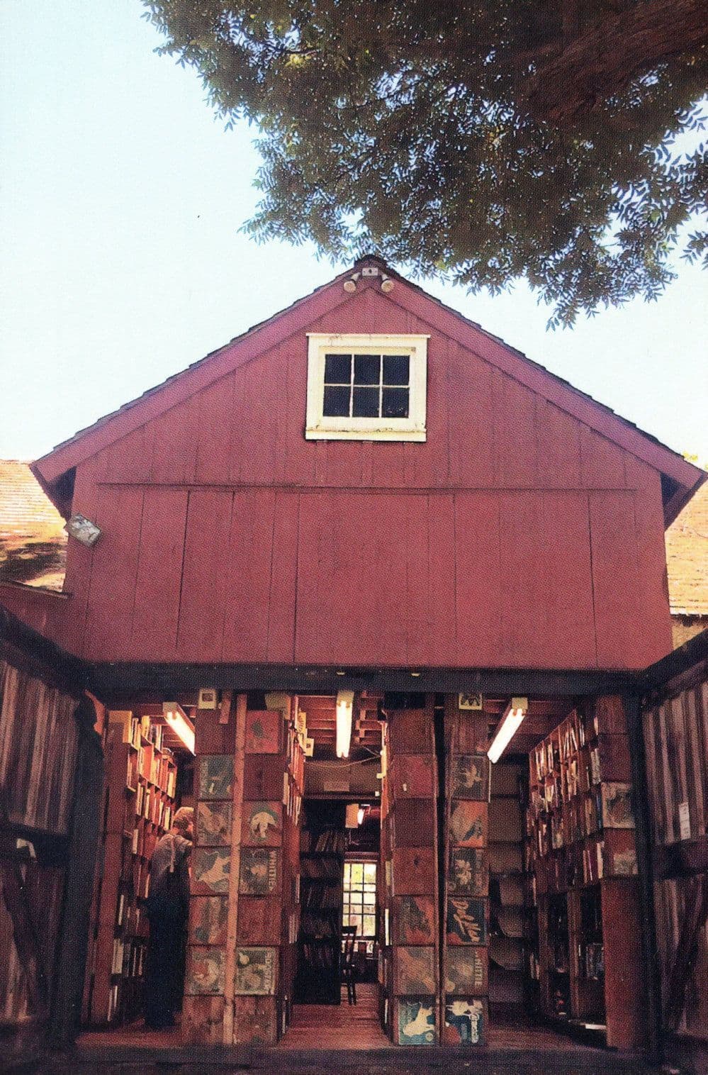Baldwins Dairy Haunted Quaker Barn Pennsylvania USA Book Shop Store Postcard