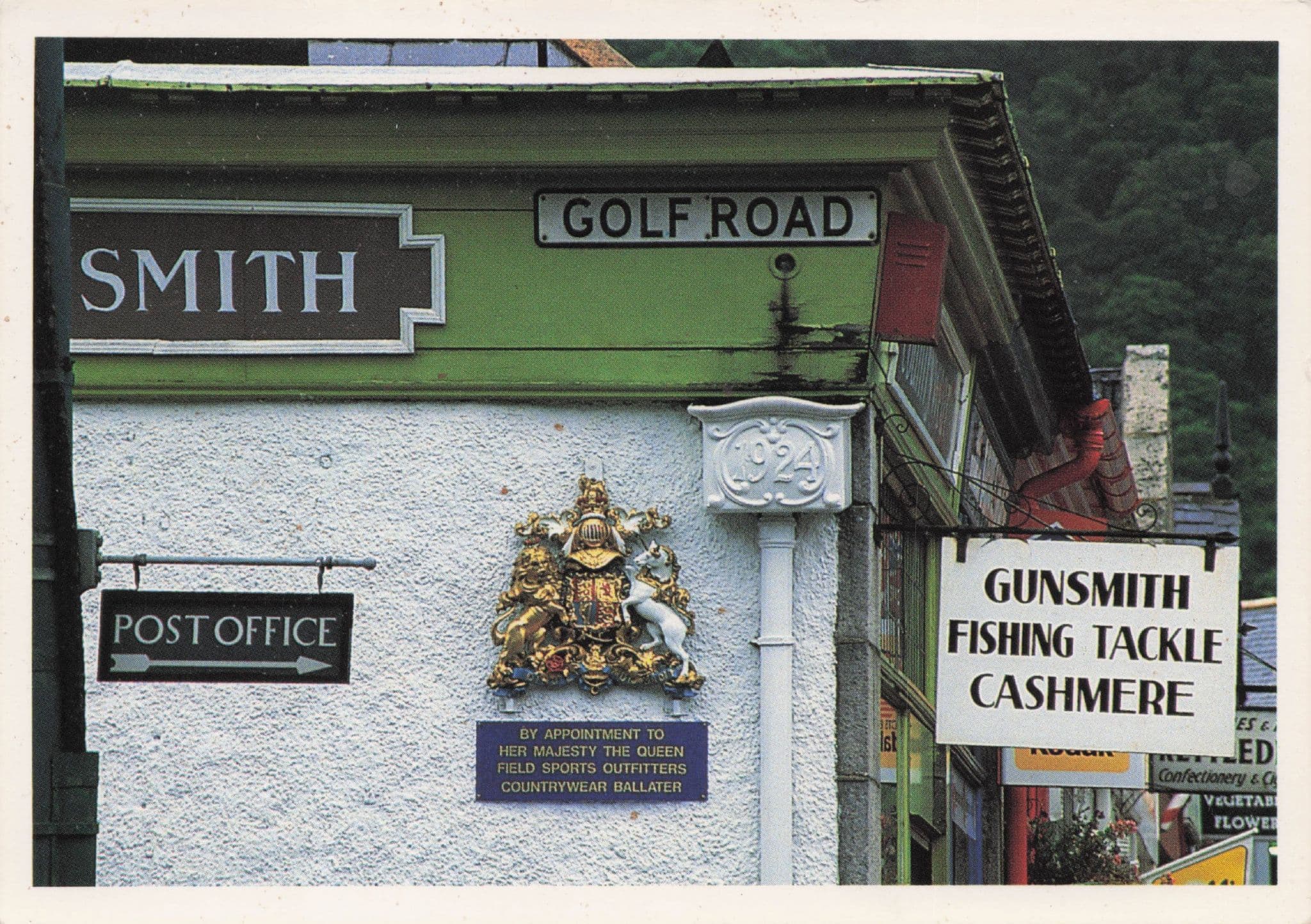 Ballater Golf Road Gunsmith Near Royal Family Balmoral Scottish Postcard