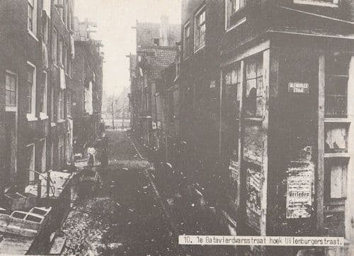 Batavierdwarrsstraat Hoek Uilenburgerstraat Dutch Repro Postcard