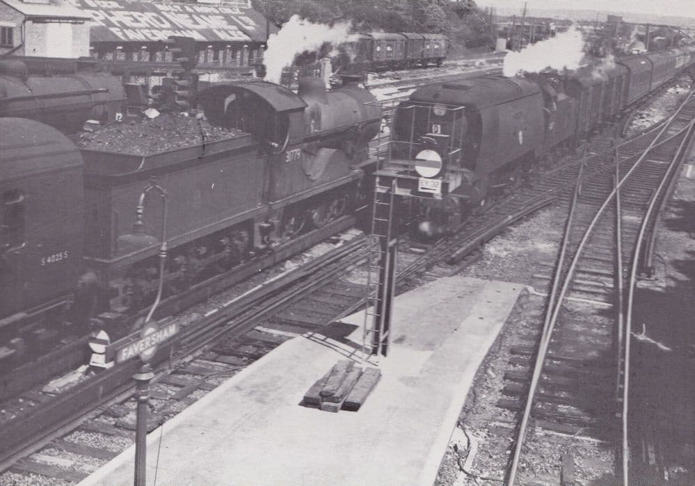 Battle Of Britain Pacific Train 31779 at Faversham Station Postcard
