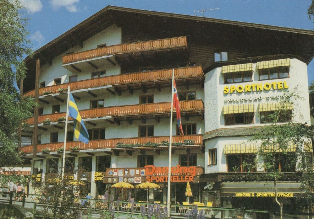 Berger's Sporthotel Hotel Sauna Cafe Austria Postcard