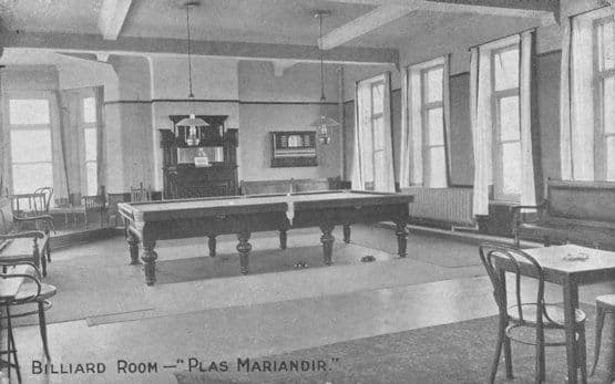 Billiard Room Snooker Table Plas Mariandir Llandudno Wales Old Postcard