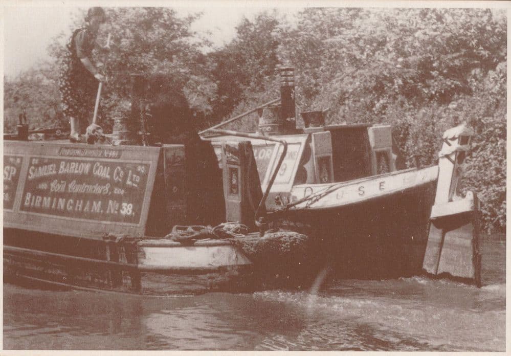 Braunston Narrowboats Birmingham Coal Advert Canal Boat Postcard