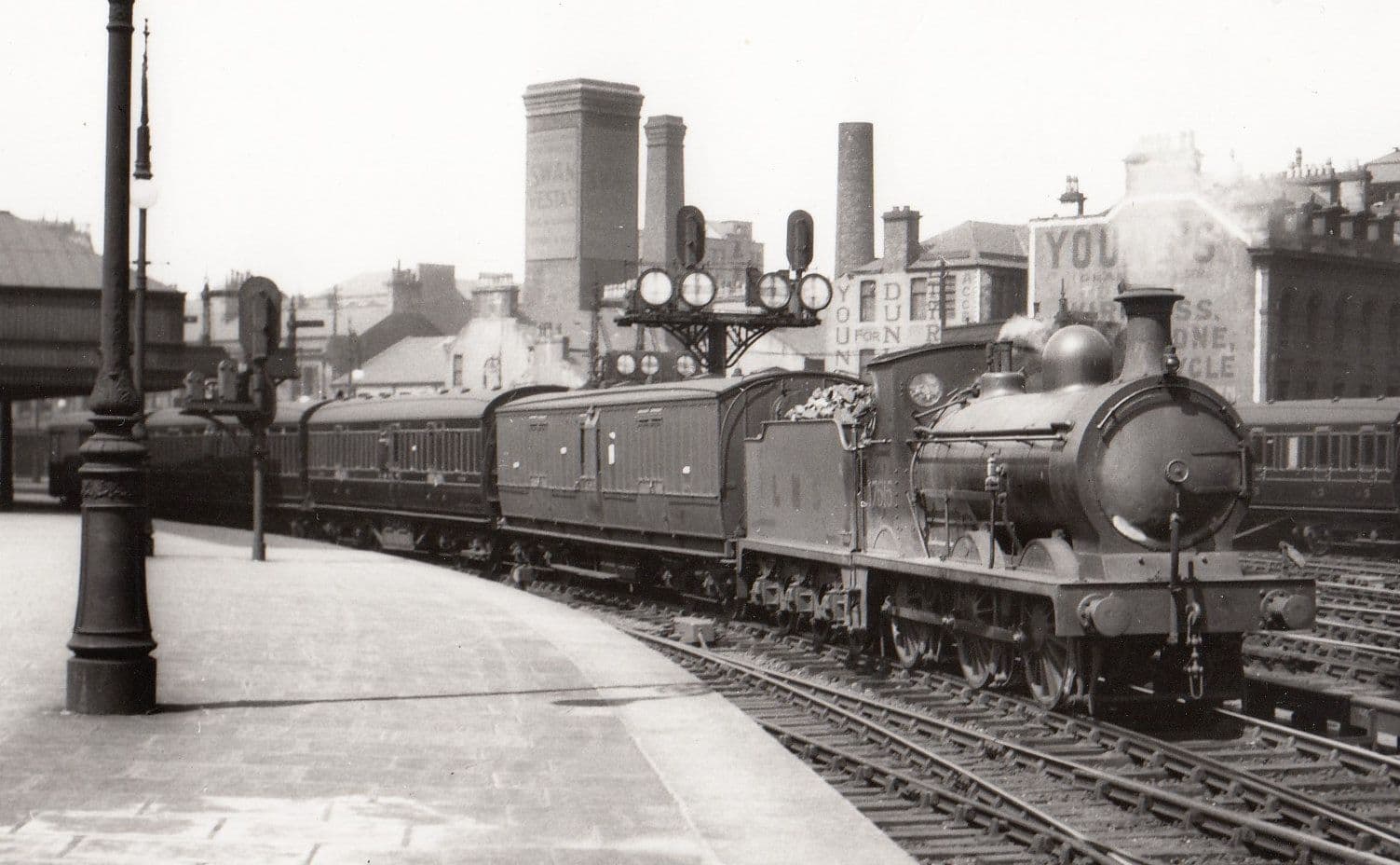Caledonian Railway Class 0-6-0 No 17515 at Edinburgh Station Train 1970 Photo