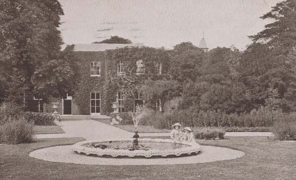 Cambridge Cottage Kew Gardens Museum Of Forestry Souvenir 1923 Surrey Postcard