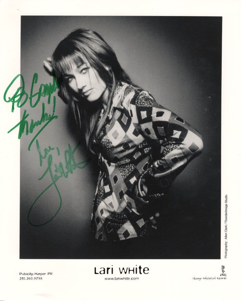 Cathy Tyson Mona Lisa Stunning 10x8 Hand Signed Photo