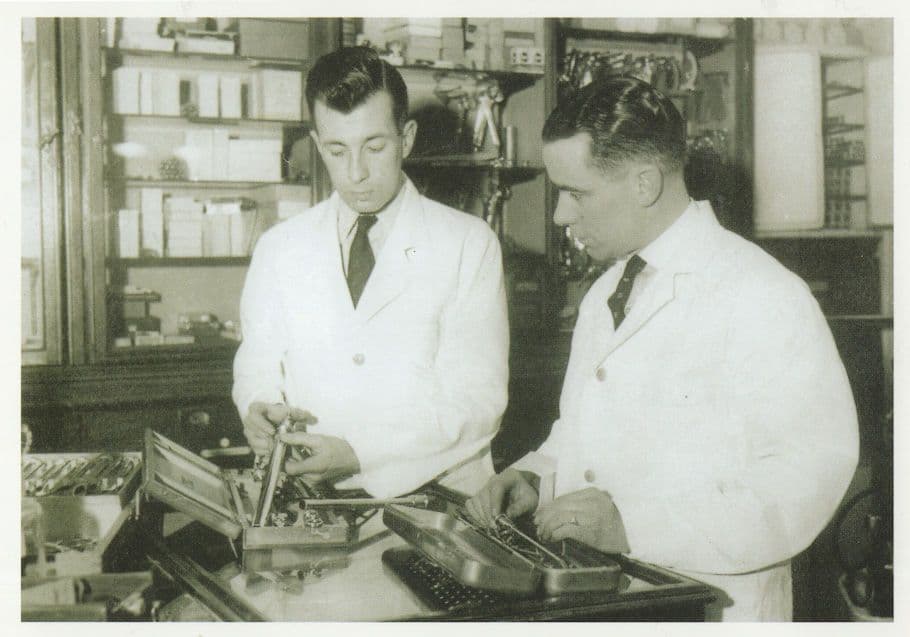 Chemist Science Laboratory St Bartholomews Hospital London PB Postcard