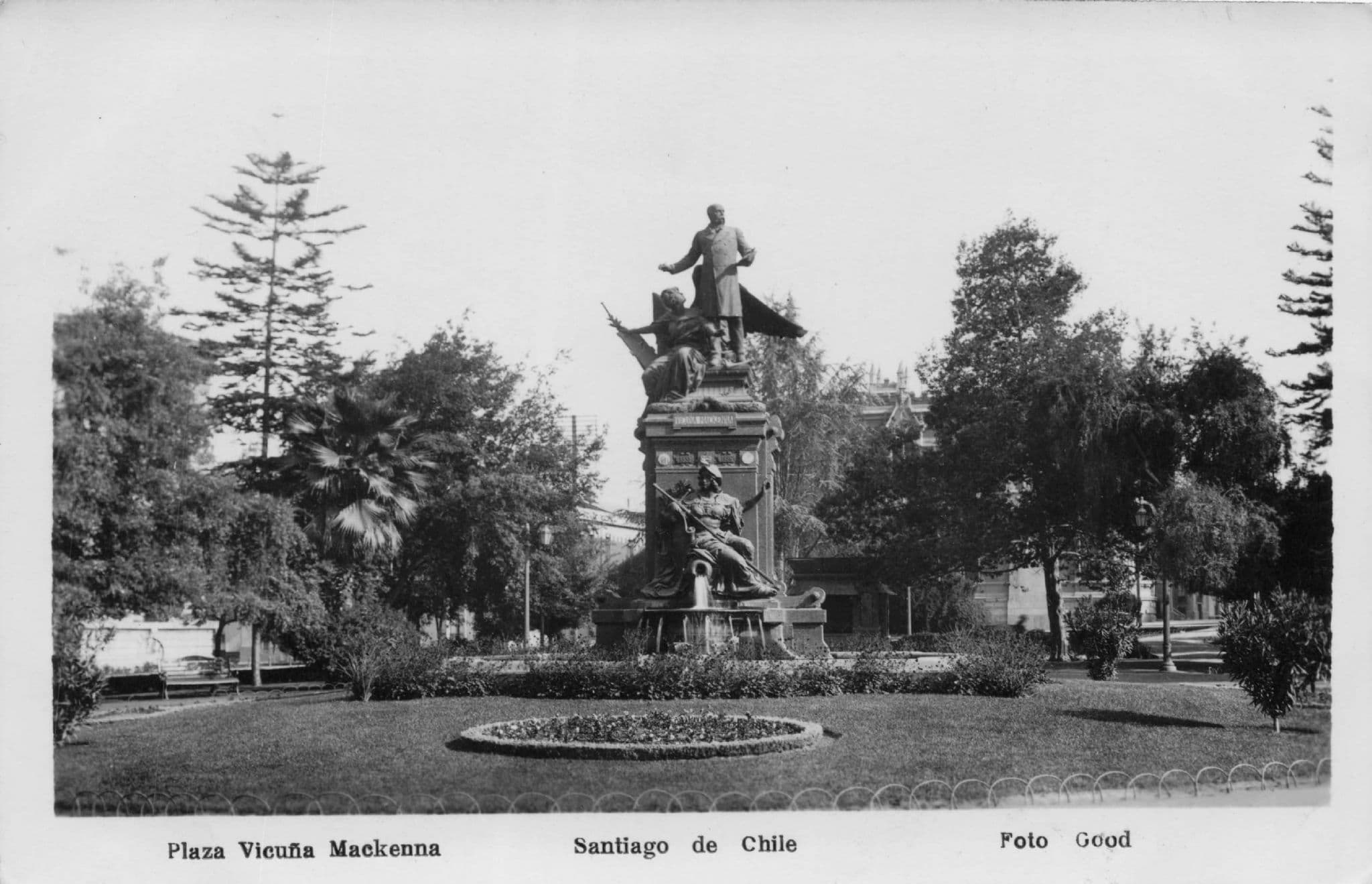 Chile Santiago Plaza Vicuna MacKenna Photo Postcard