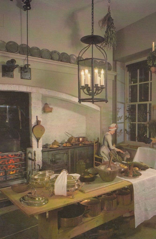 Christmas Day Dinner Fairfax House York Chef Maiden Medieval Waxwork Postcard