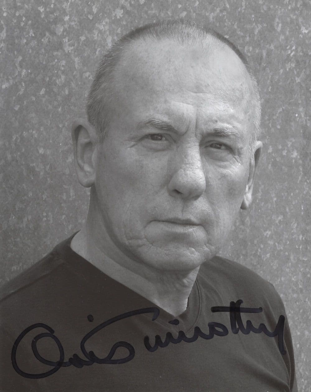 Christopher Timothy of All Creatures Great & Small 10x8 Large Hand Signed Photo
