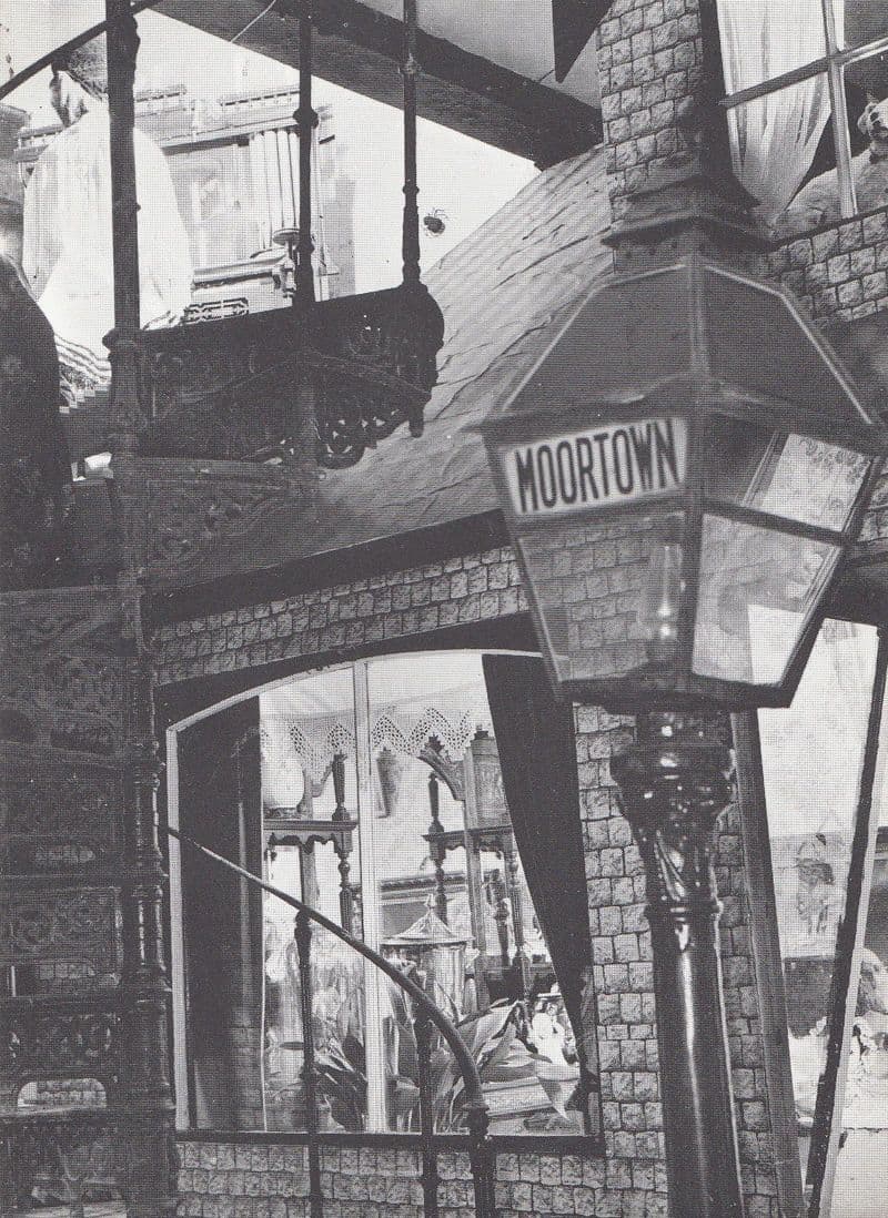 Cleethorpes Dolls House Museum Postcard