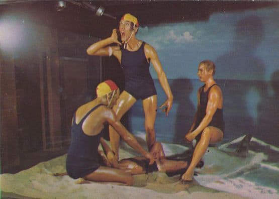 Coledale Australia Life Savers Swimmers Beach Guard Kiss Of Life Postcard