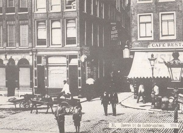 Damrak Bij De Oudebrugsteeg in 1896 Postcard