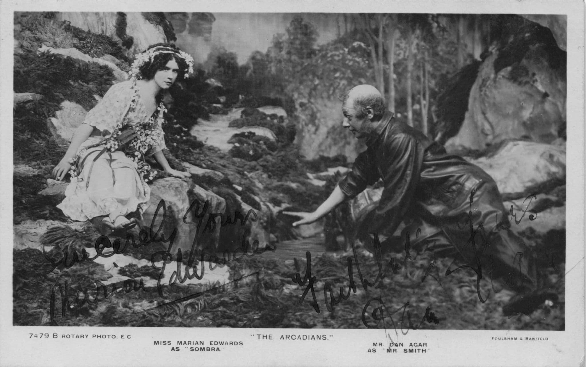 Dan Agar of Australia Marian Edwards The Arcadians DOUBLE Hand Signed Postcard